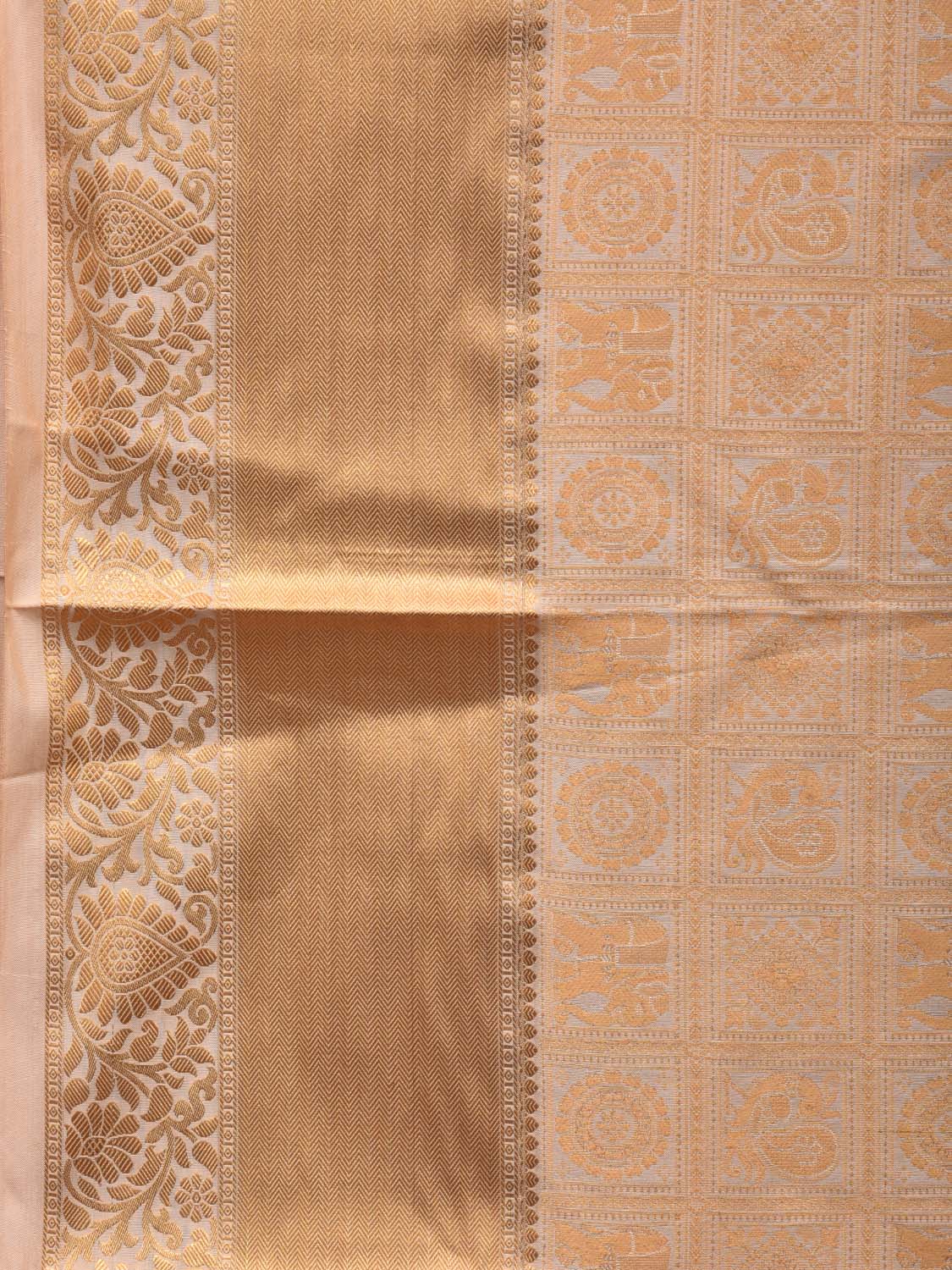 Cream Kanchipuram Silk Handloom Saree with All Over Checks and Buta Design k0522