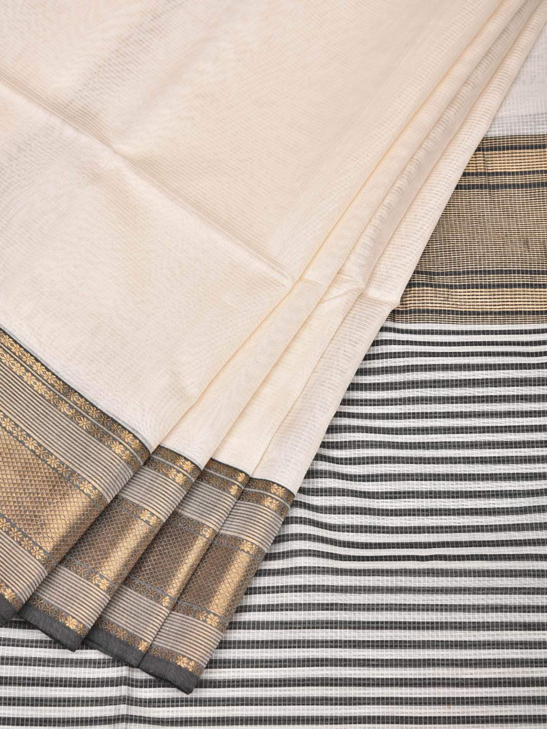 Cream Maheshwari Cotton Silk Handloom Saree with Strips Pallu Design m0139