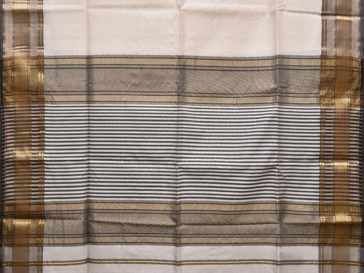 Cream Maheshwari Cotton Silk Handloom Saree with Strips Pallu Design m0139