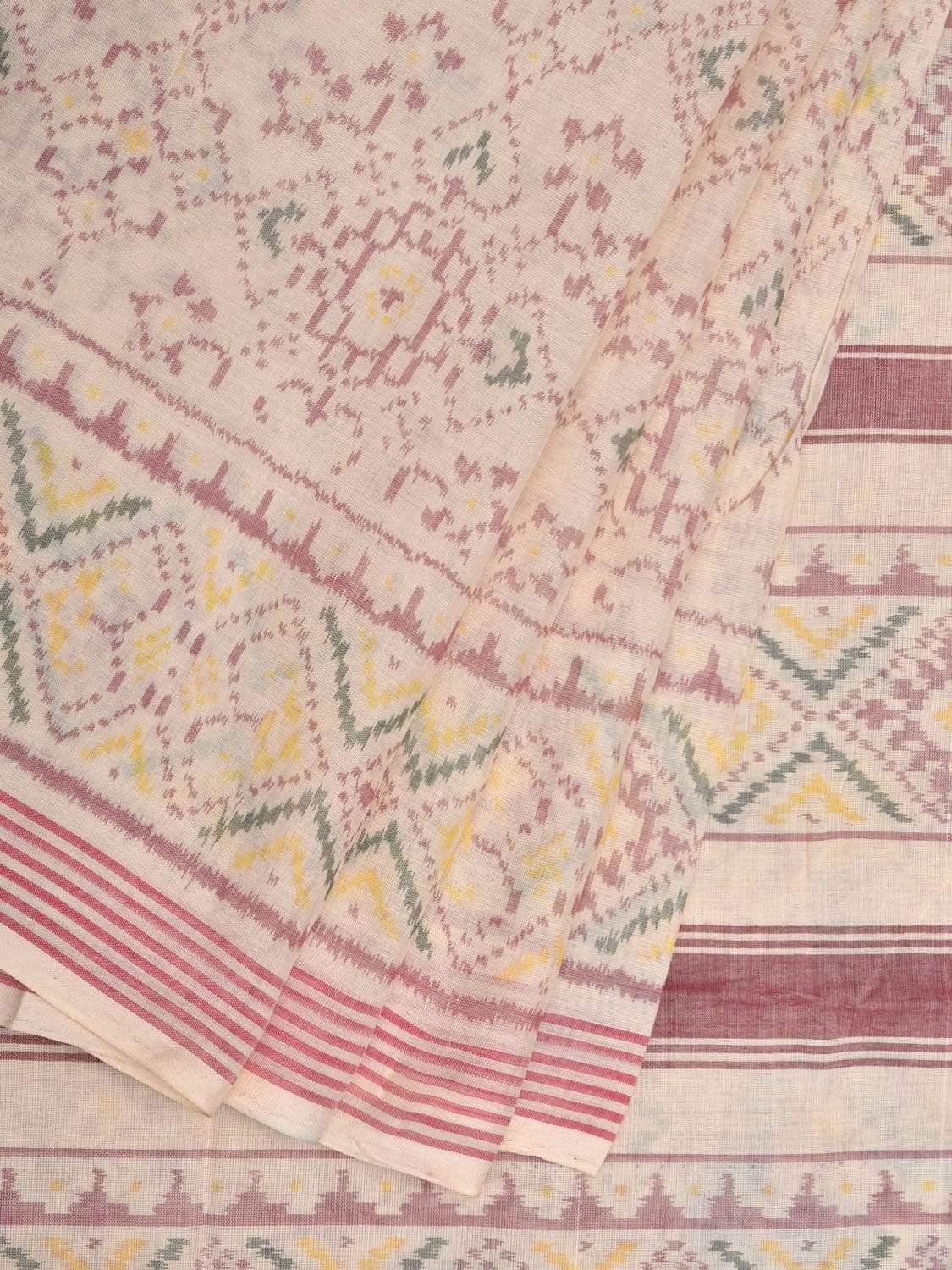 Cream Pochampally Ikat Cotton Handloom Saree with All Over Body Design i0633
