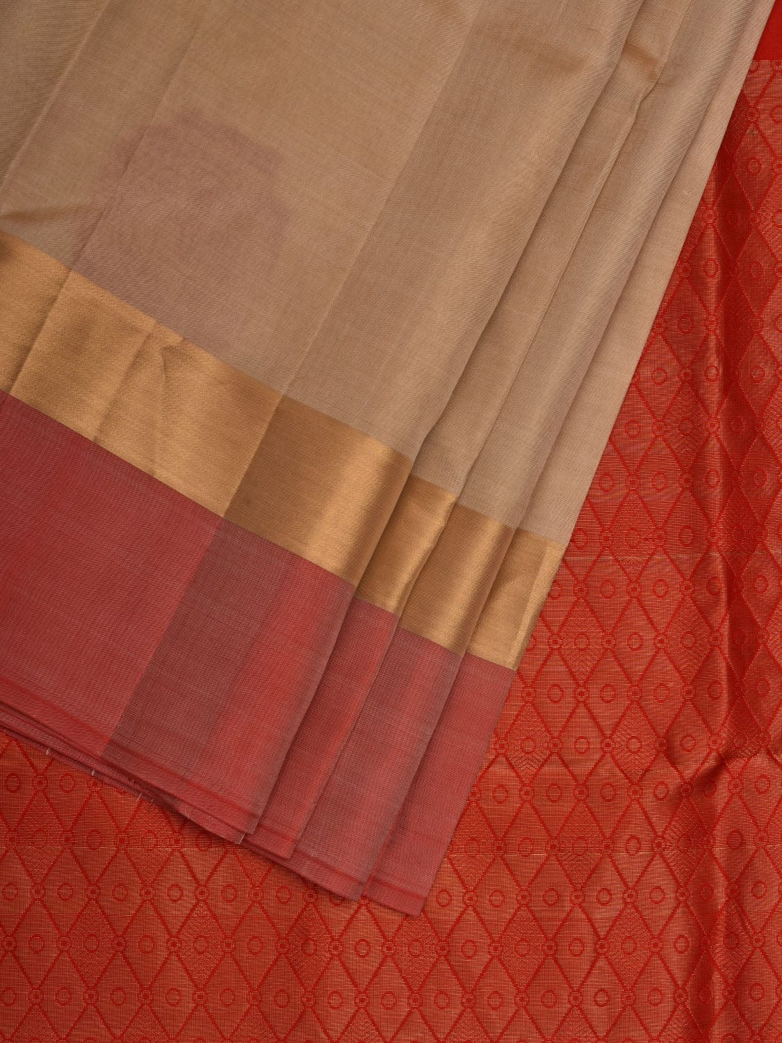 Cream Silk Handloom Saree with Kanchi Buta and Pallu Design o0296