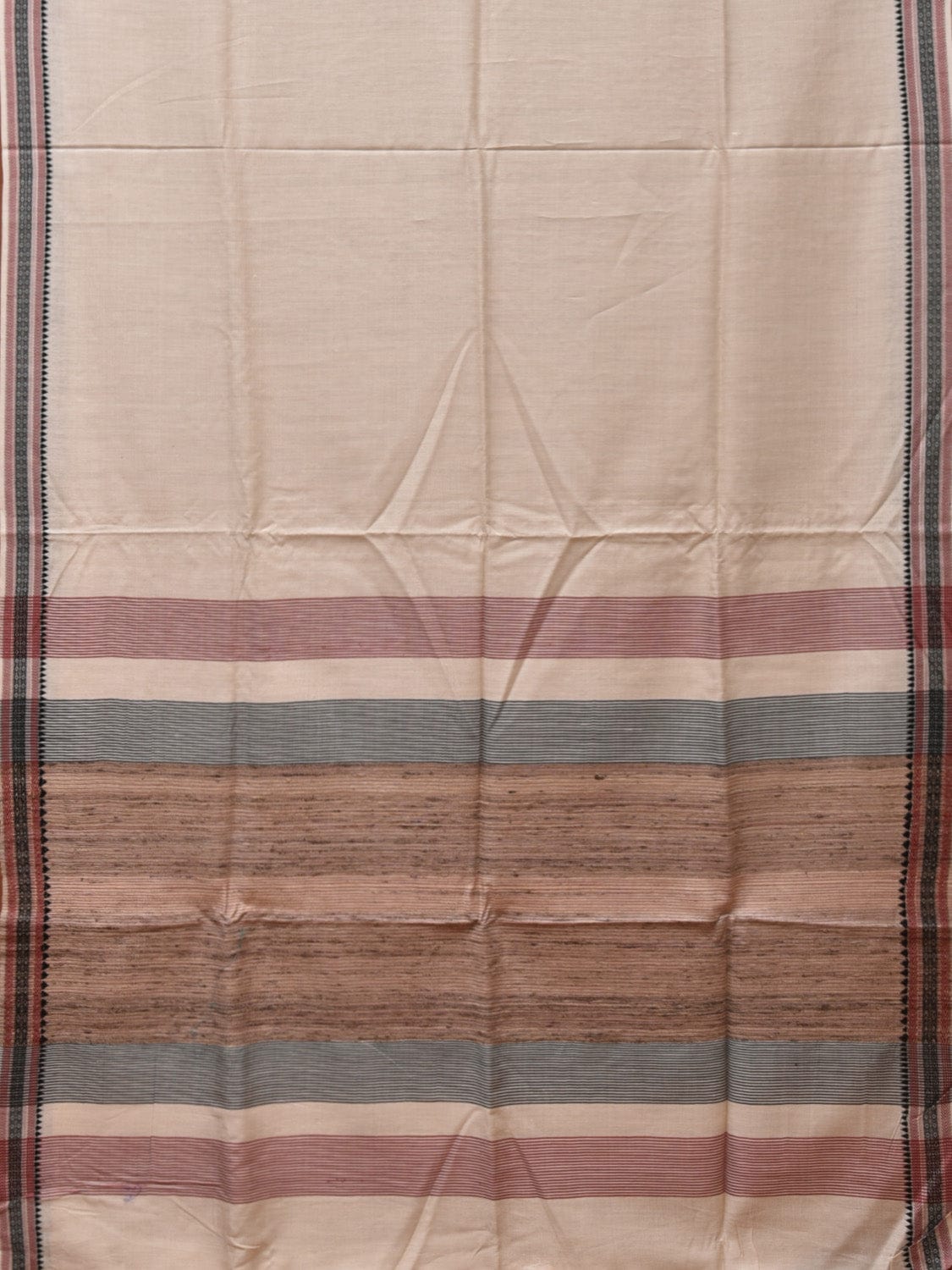 Cream Tussar Handloom Saree with Strips Pallu and Border Design o0424