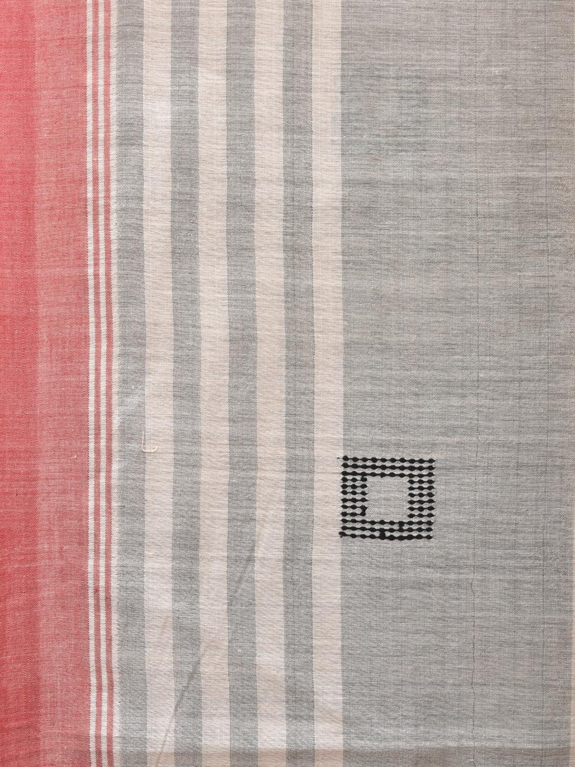 Cream Tussar Handloom Saree with Strips Pallu and Thread Work Design o0426