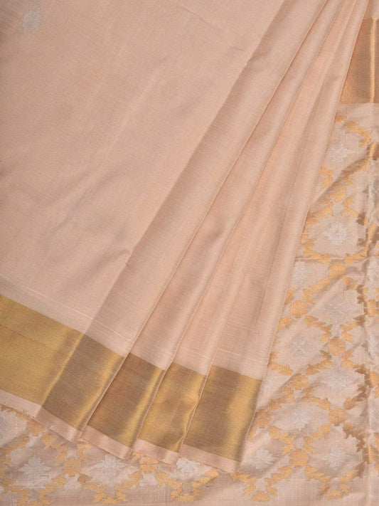 Cream Uppaa Silk Handloom Saree with Jamdani Pallu Design u1770