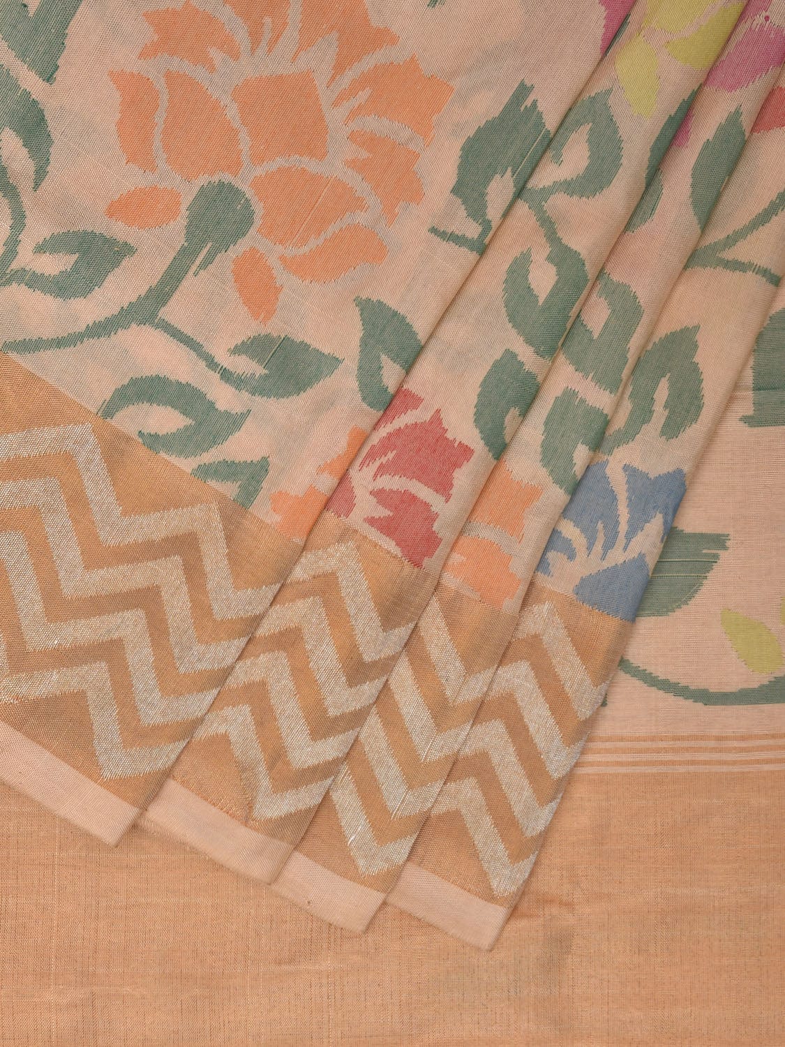 Cream Uppada Silk Handloom Saree with All Over Floral and Border Design u2250