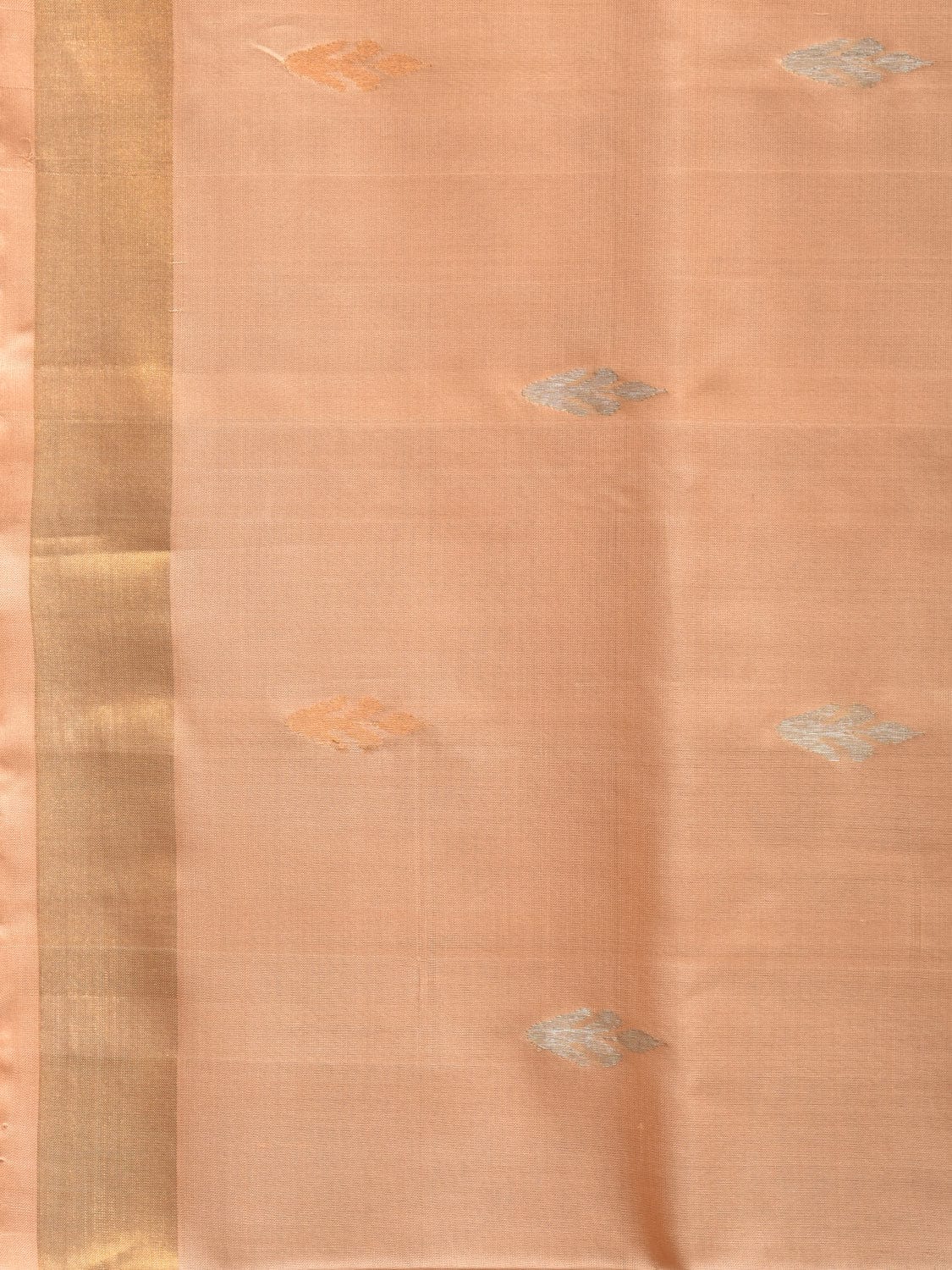 Cream Uppada Silk Handloom Saree with Floral Pallu Design u2226