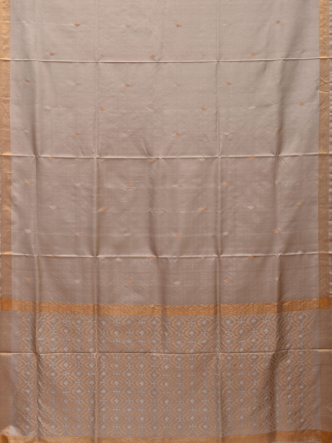 Cream Uppada Silk Handloom Saree with Jamdani Pallu Design u1947