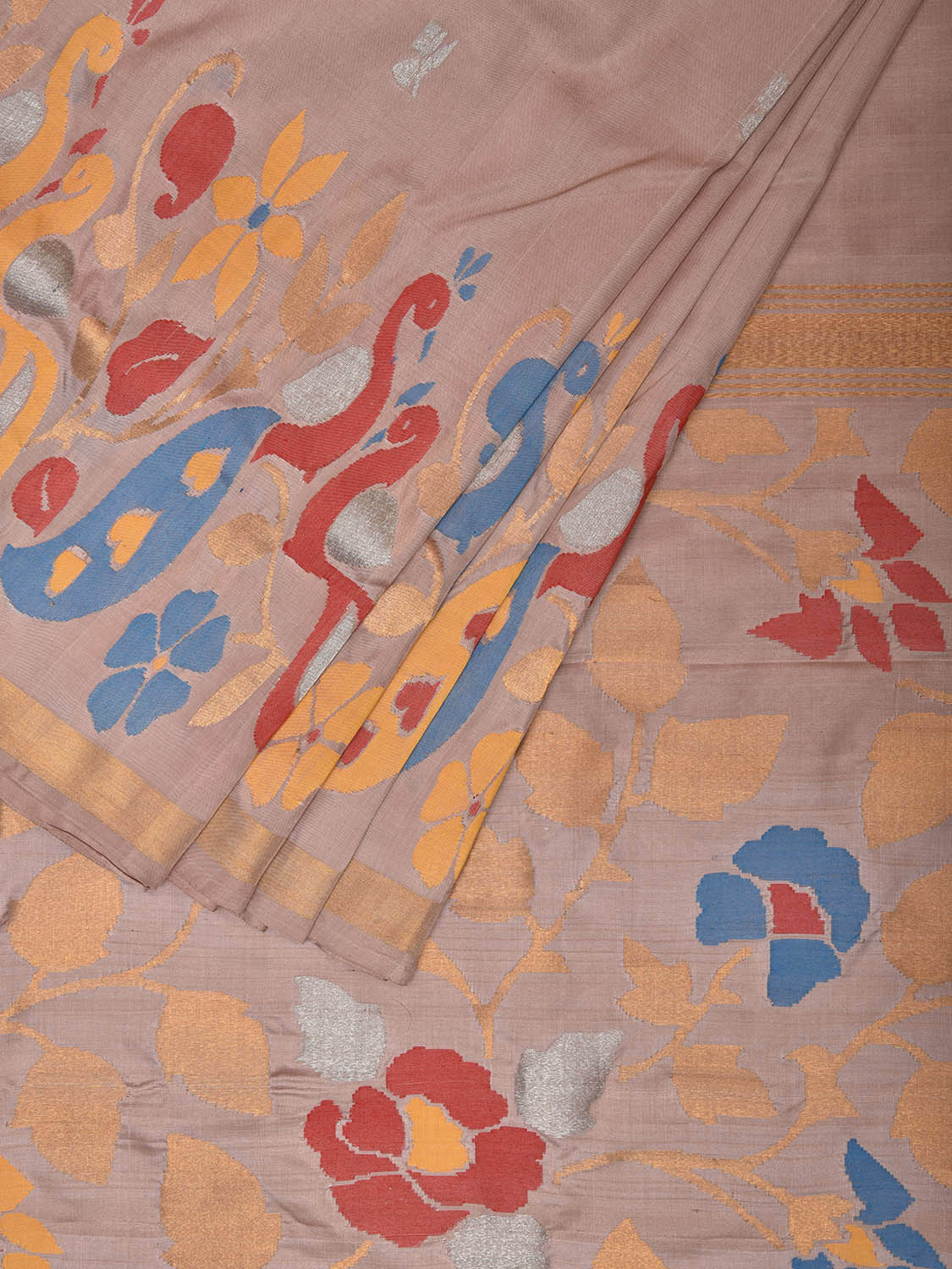 Cream Uppada Silk Handloom Saree with One Side Peacocks Border Design u2301