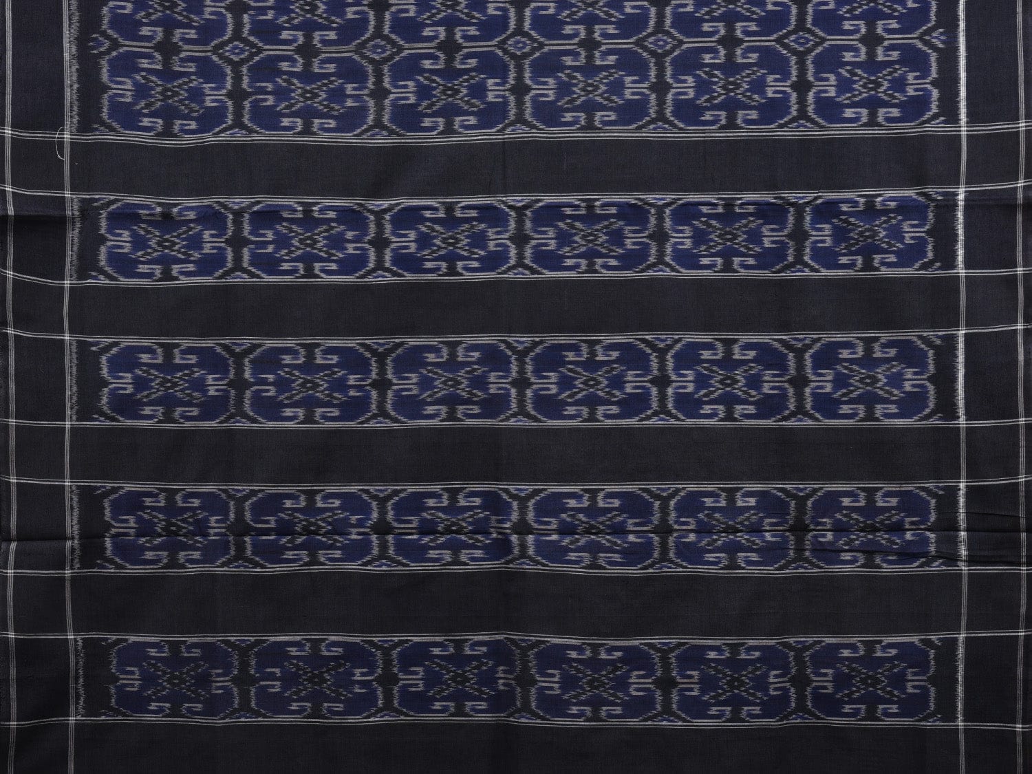 Dark Blue and Black Pochampally Ikat Cotton Handloom Saree with All Over Design i0645