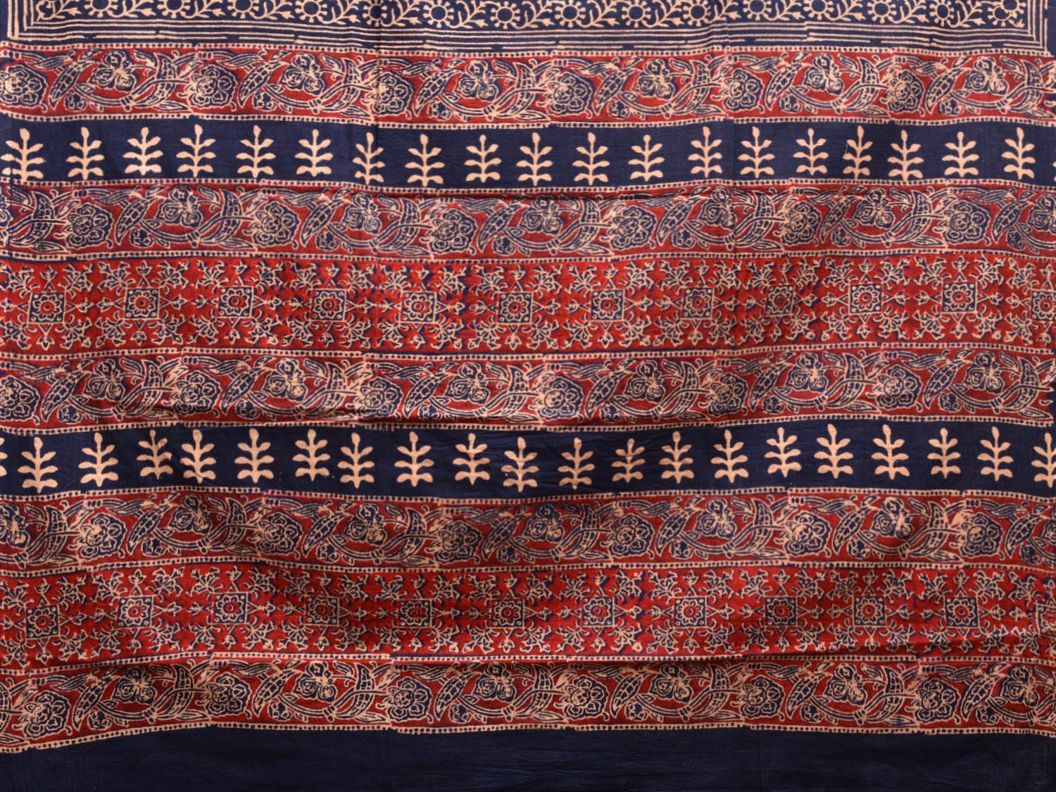 Dark Blue and Red Block Print Cotton Saree with Body Buta and Pallu Design o0541