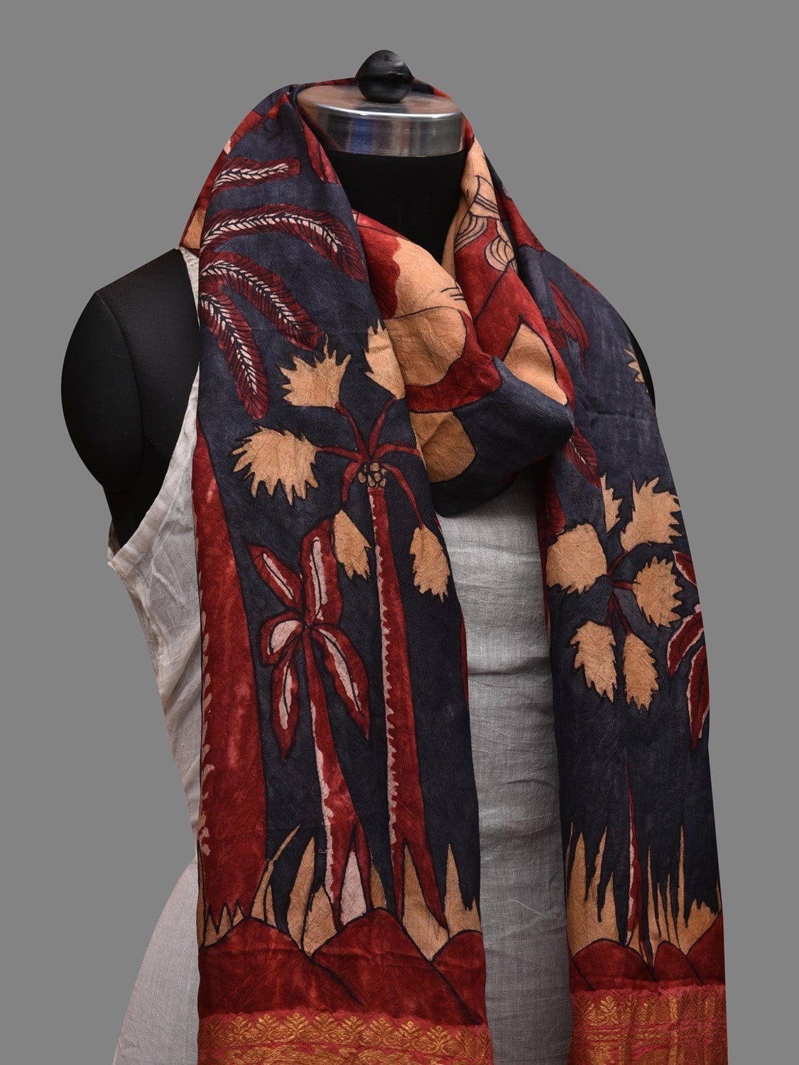 Dark Blue and Red Kalamkari Hand Painted Kanchipuram Silk Handloom Dupatta with Birds, Mountains and Trees Design ds2622
