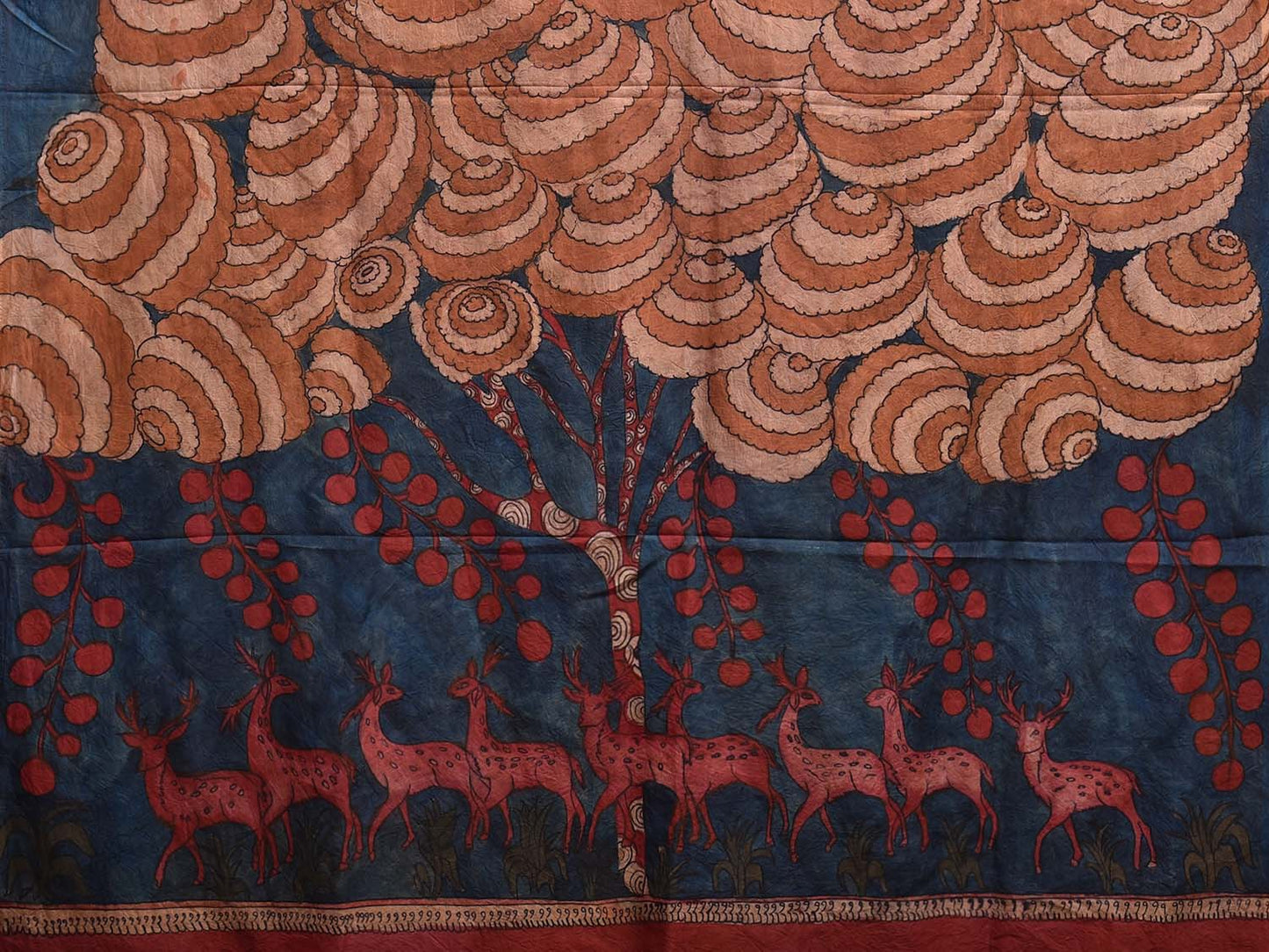Dark Blue and Red Kalamkari Hand Painted Silk Handloom Saree with Floral and Deers Pallu Design kl0792