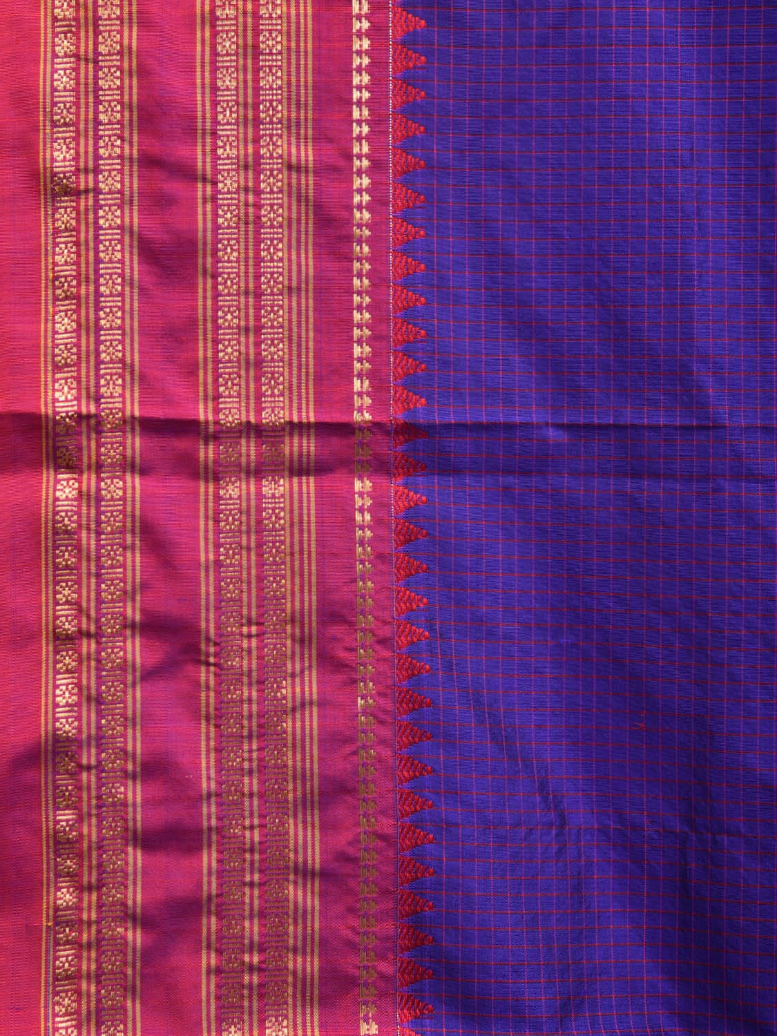 Dark Blue and Red Narayanpet Silk Handloom Saree with Checks Design np0940