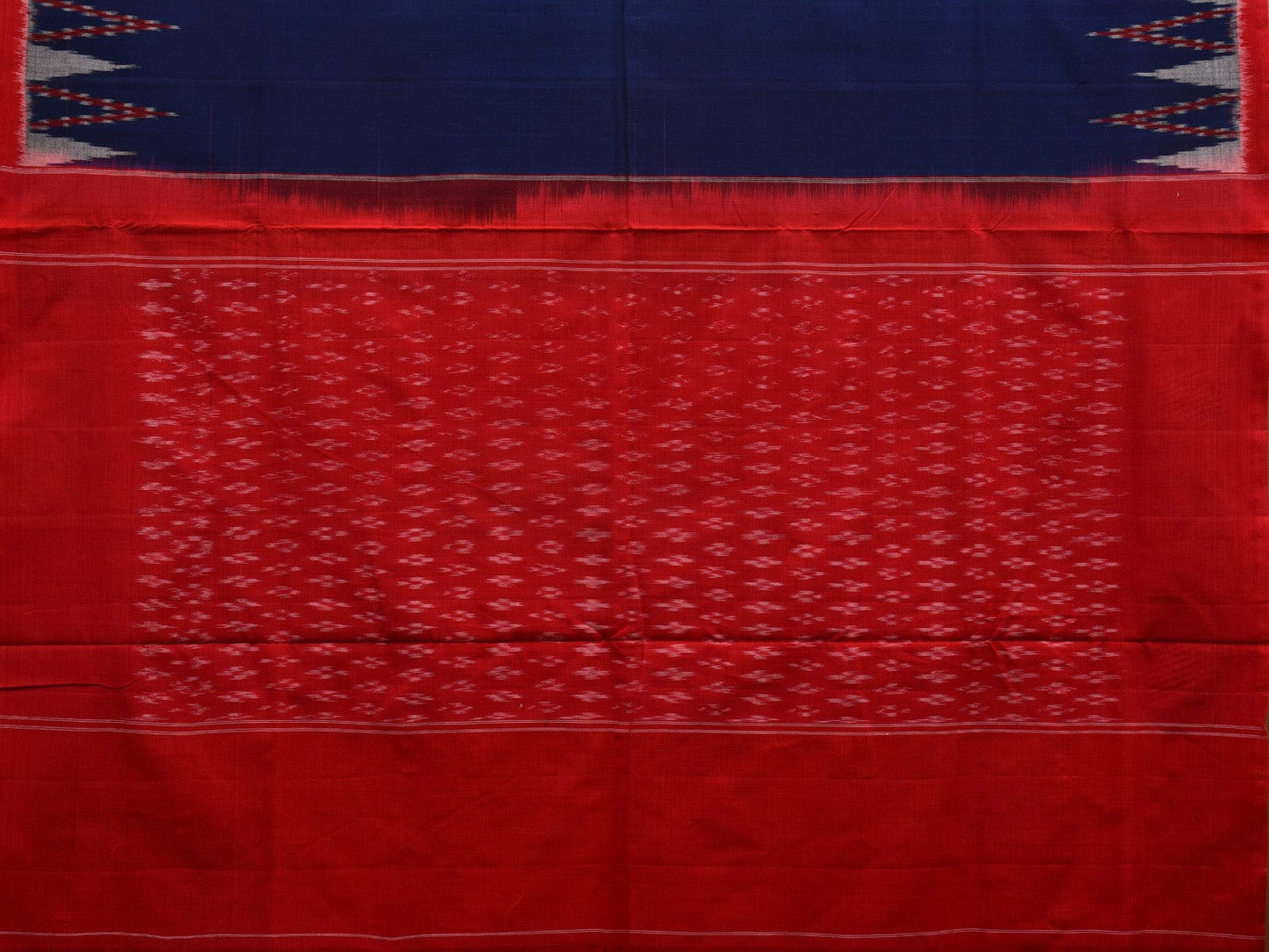 Dark Blue and Red Pochampally Ikat Cotton Handloom Saree with Big Temple Border Design i0653