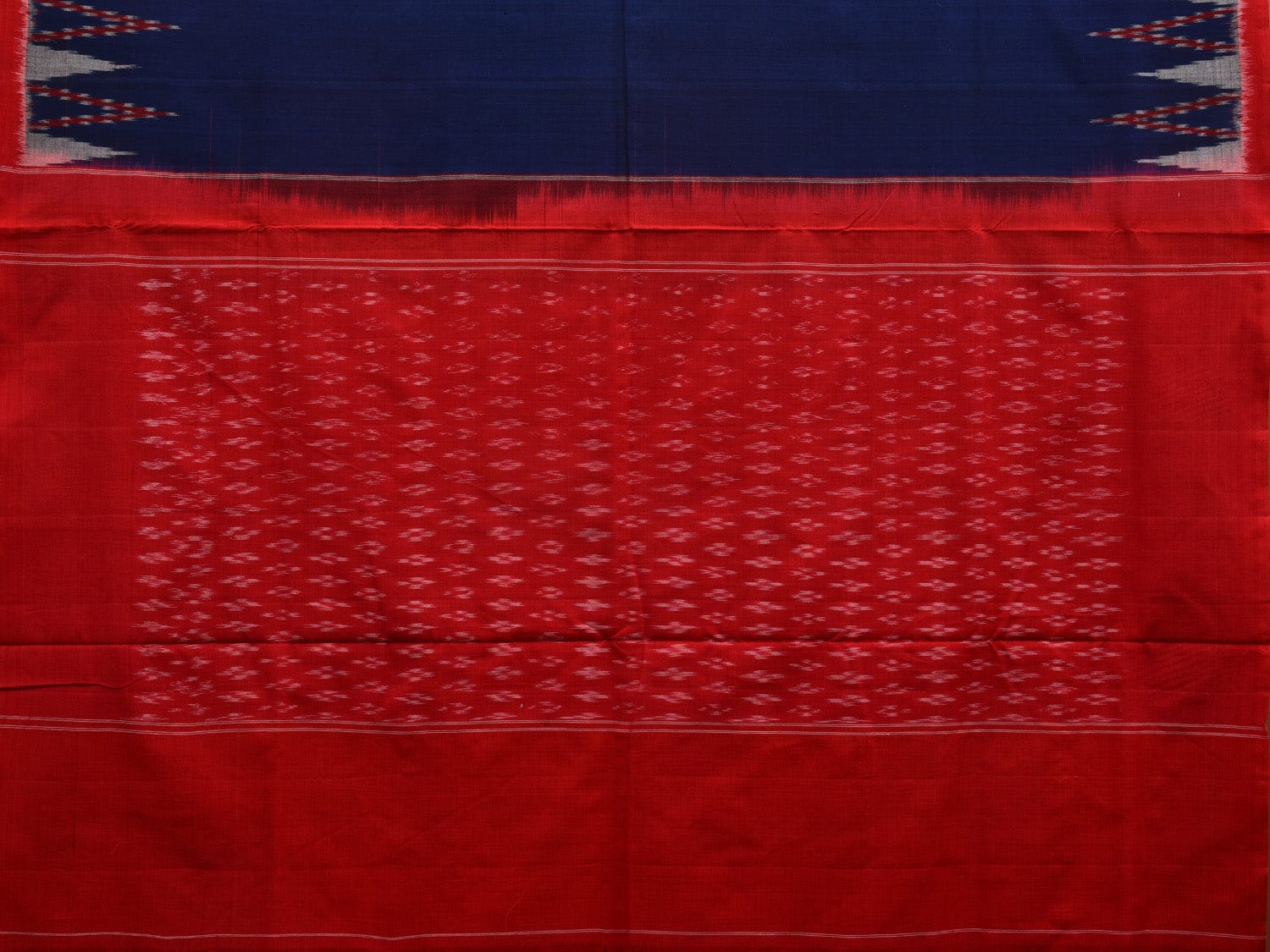 Dark Blue and Red Pochampally Ikat Cotton Handloom Saree with Big Temple Border Design i0653