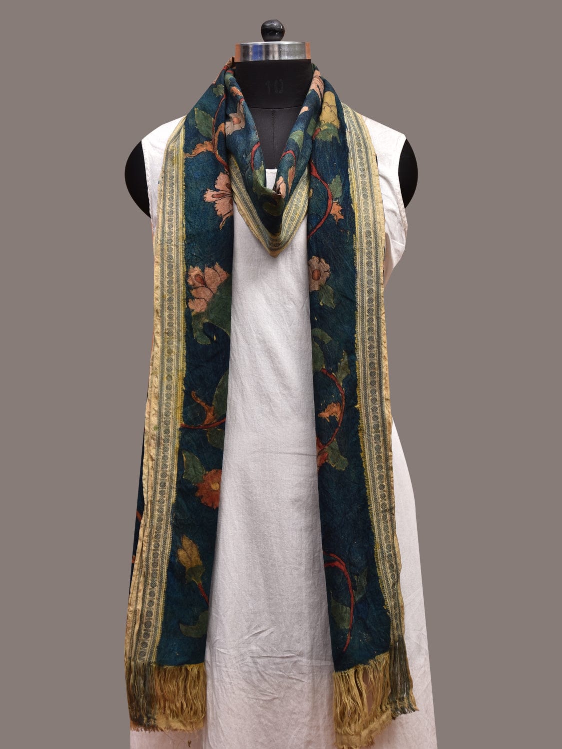 Dark Blue Kalamkari Hand Painted Cotton Handloom Dupatta with Floral Design ds3638