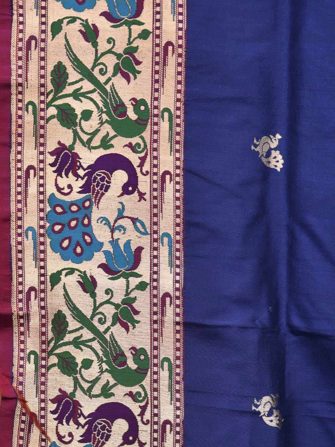 Dark Blue Paithani Silk Saree with Peacocks Pallu and Border Design p0485