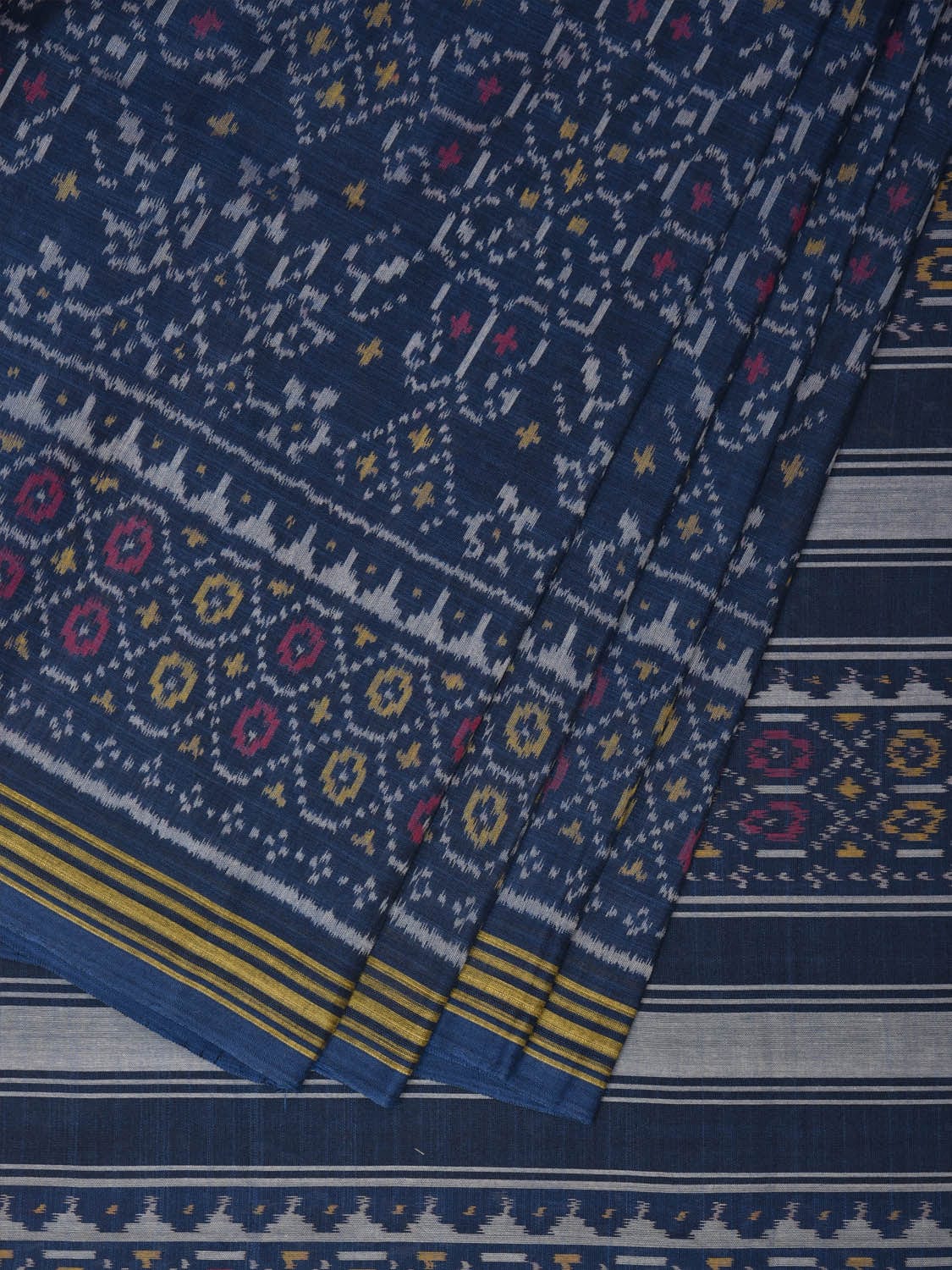 Dark Blue Pcohampally Single Ikat Cotton Handloom Saree with All Over Design i0749