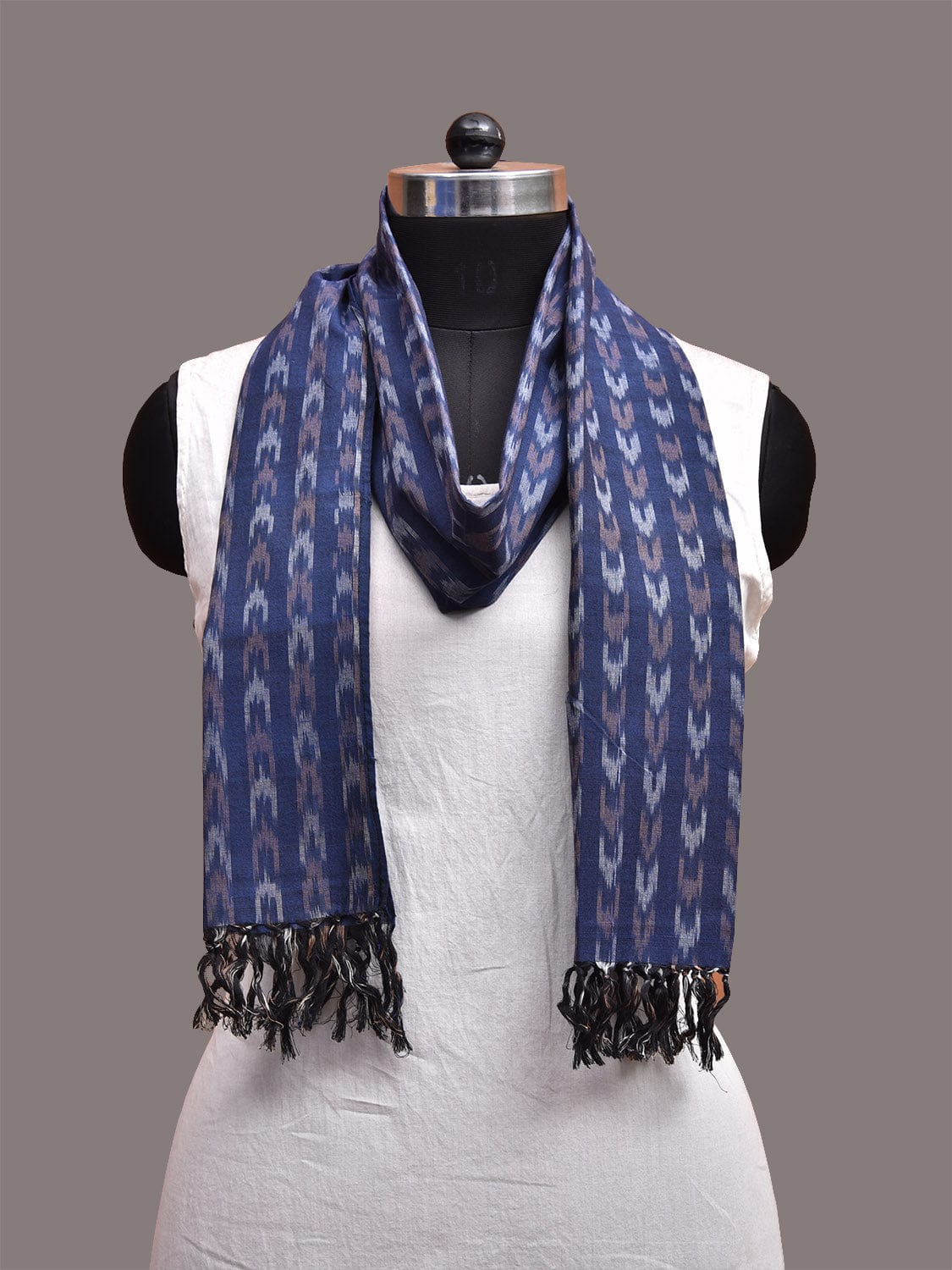 Dark Blue Pochampally Ikat Cotton Handloom Stole with Small Buta Design ds3653