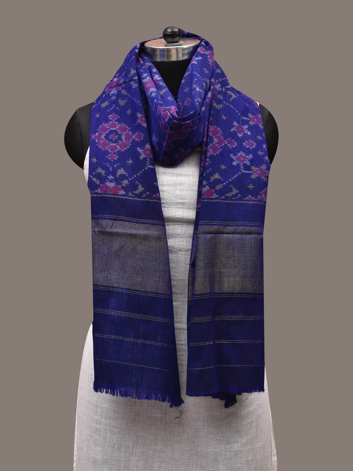 Dark Blue Pochampally Ikat Woolen Handloom Dupatta with Grill Design ds2723