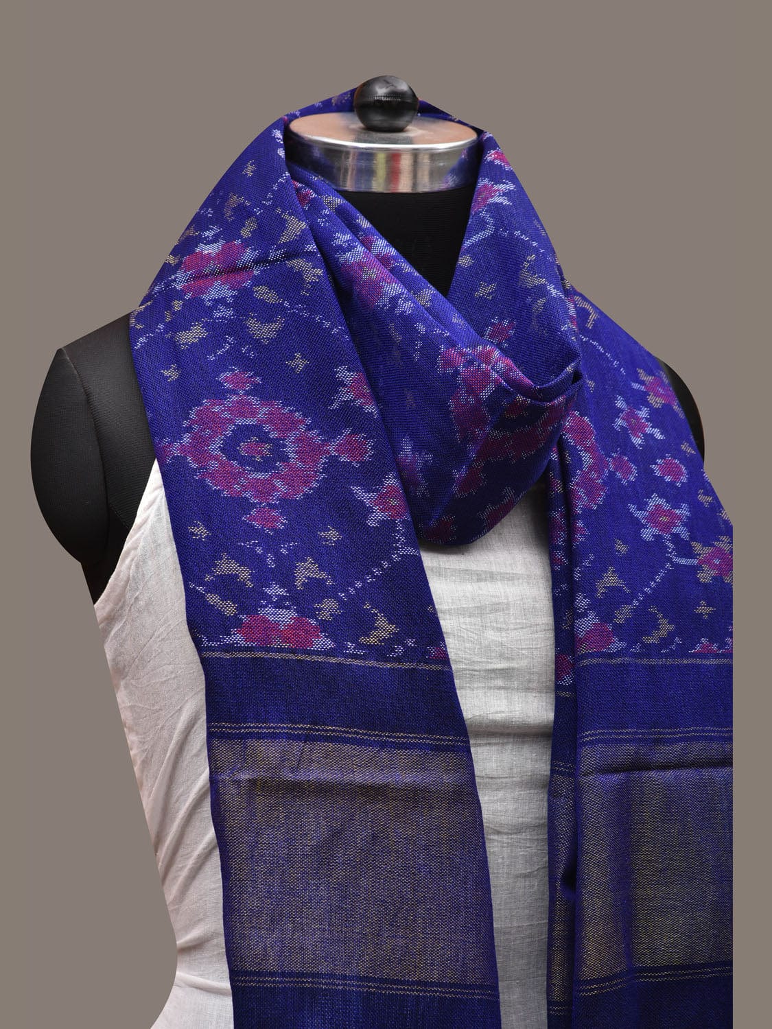 Dark Blue Pochampally Ikat Woolen Handloom Dupatta with Grill Design ds2723