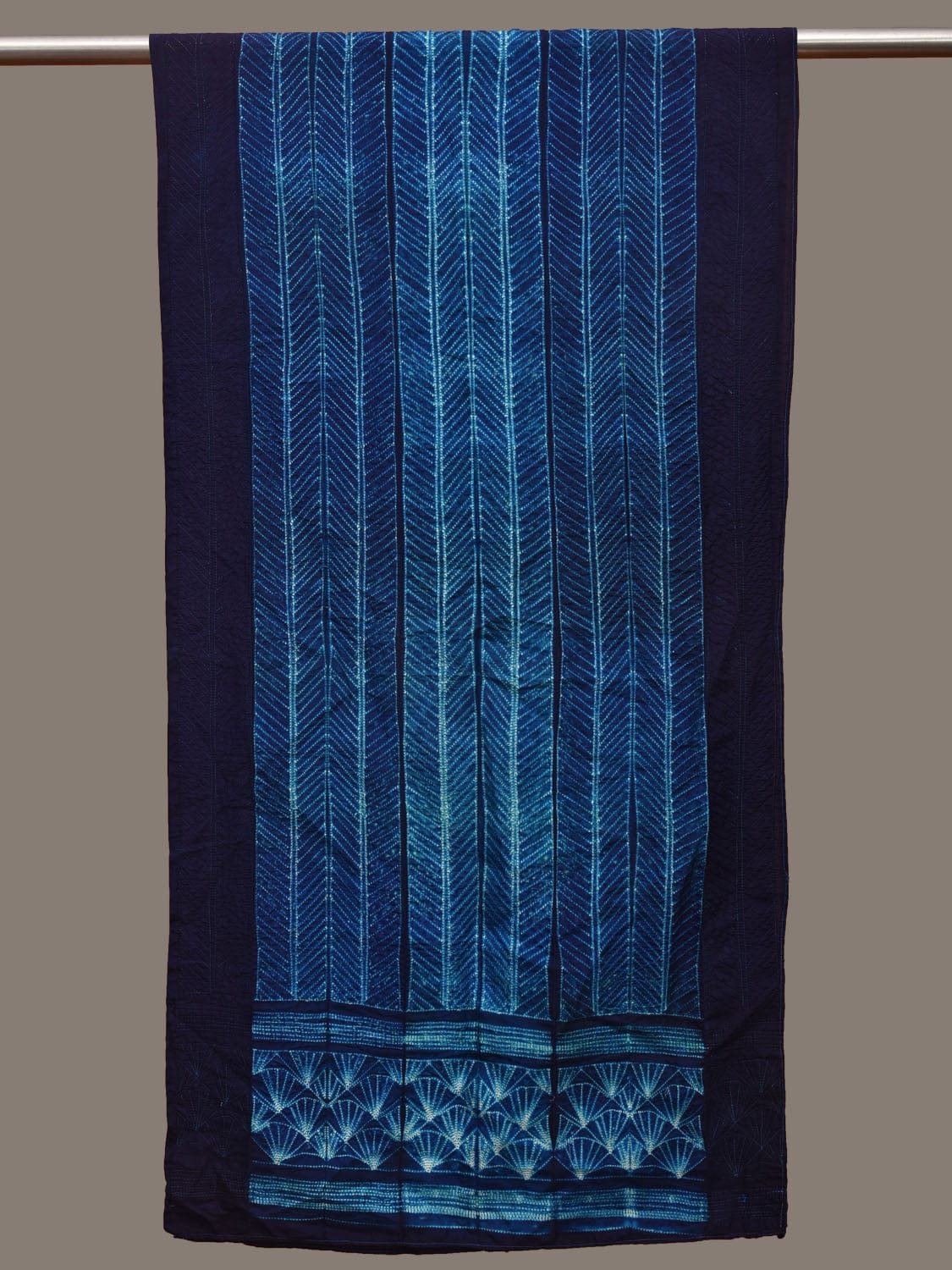 Dark Blue Shibori Silk Handloom Stole with Zig-Zag Design ds3106