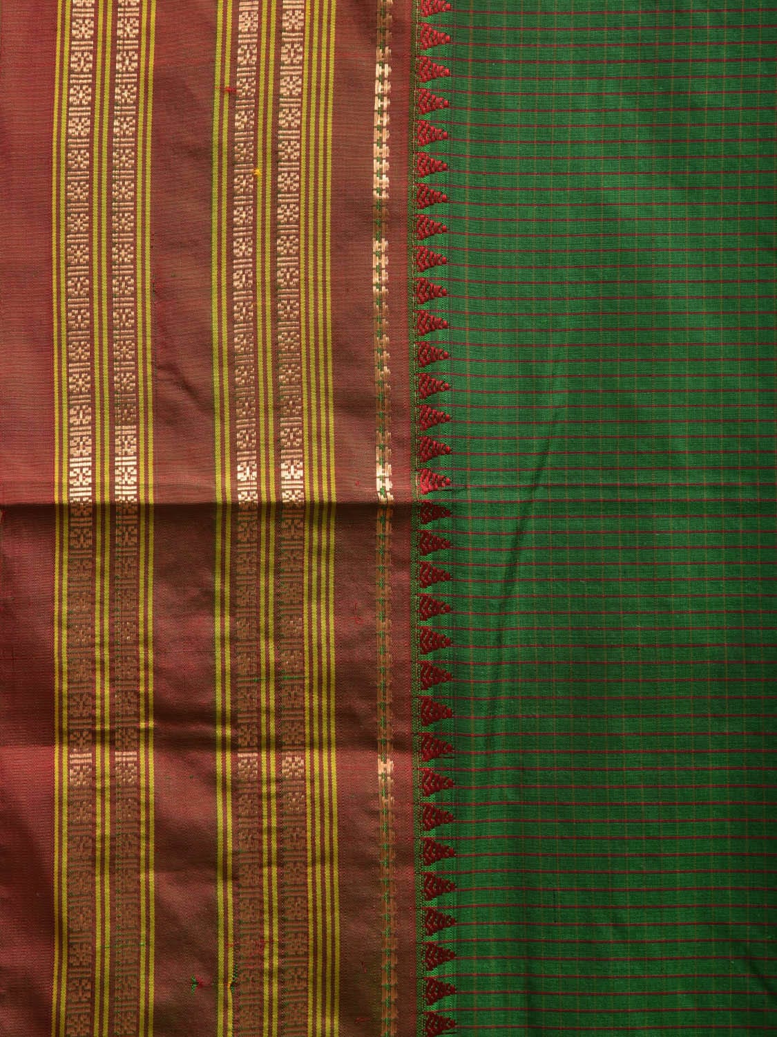 Dark Green and Maroon Narayanpet Silk Handloom Saree with Checks Design np0933
