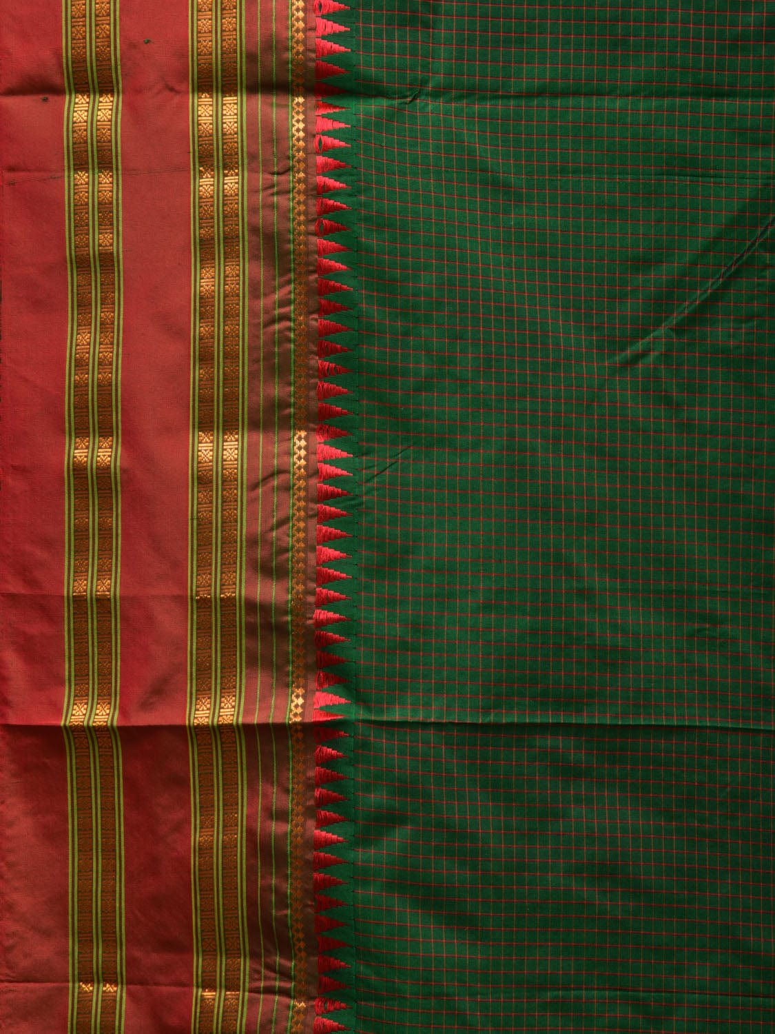 Dark Green and Red Narayanpet Silk Handloom Plain Saree with Traditional Border Design No Blouse np0585