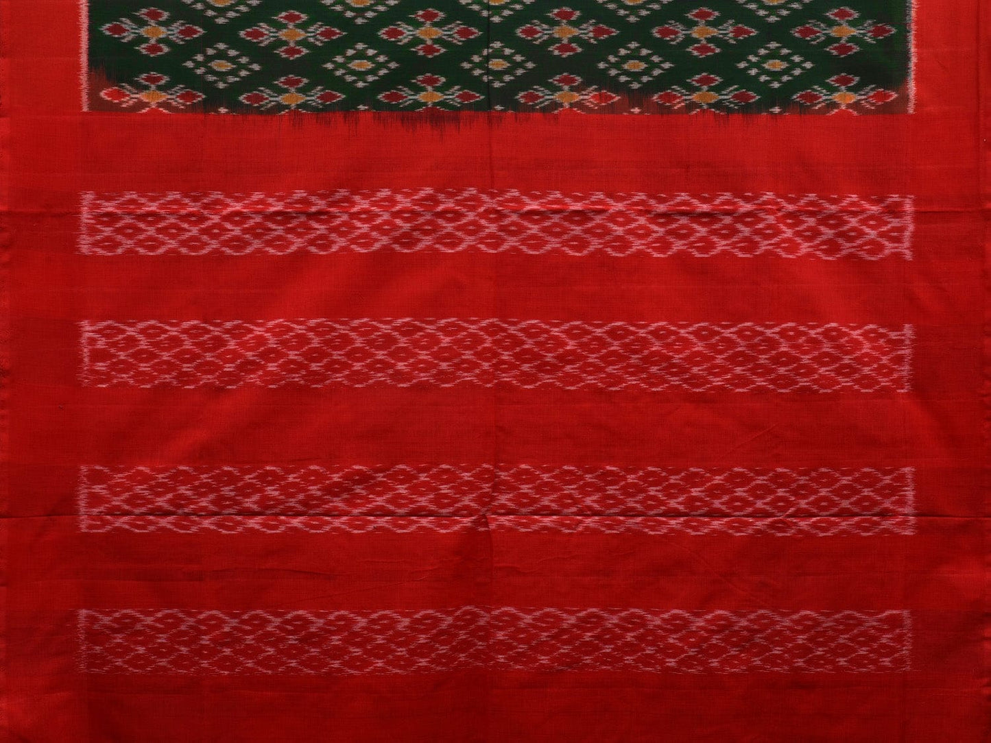 Dark Green and Red Pochampally Ikat Cotton Handloom Saree with All Over Design i0684