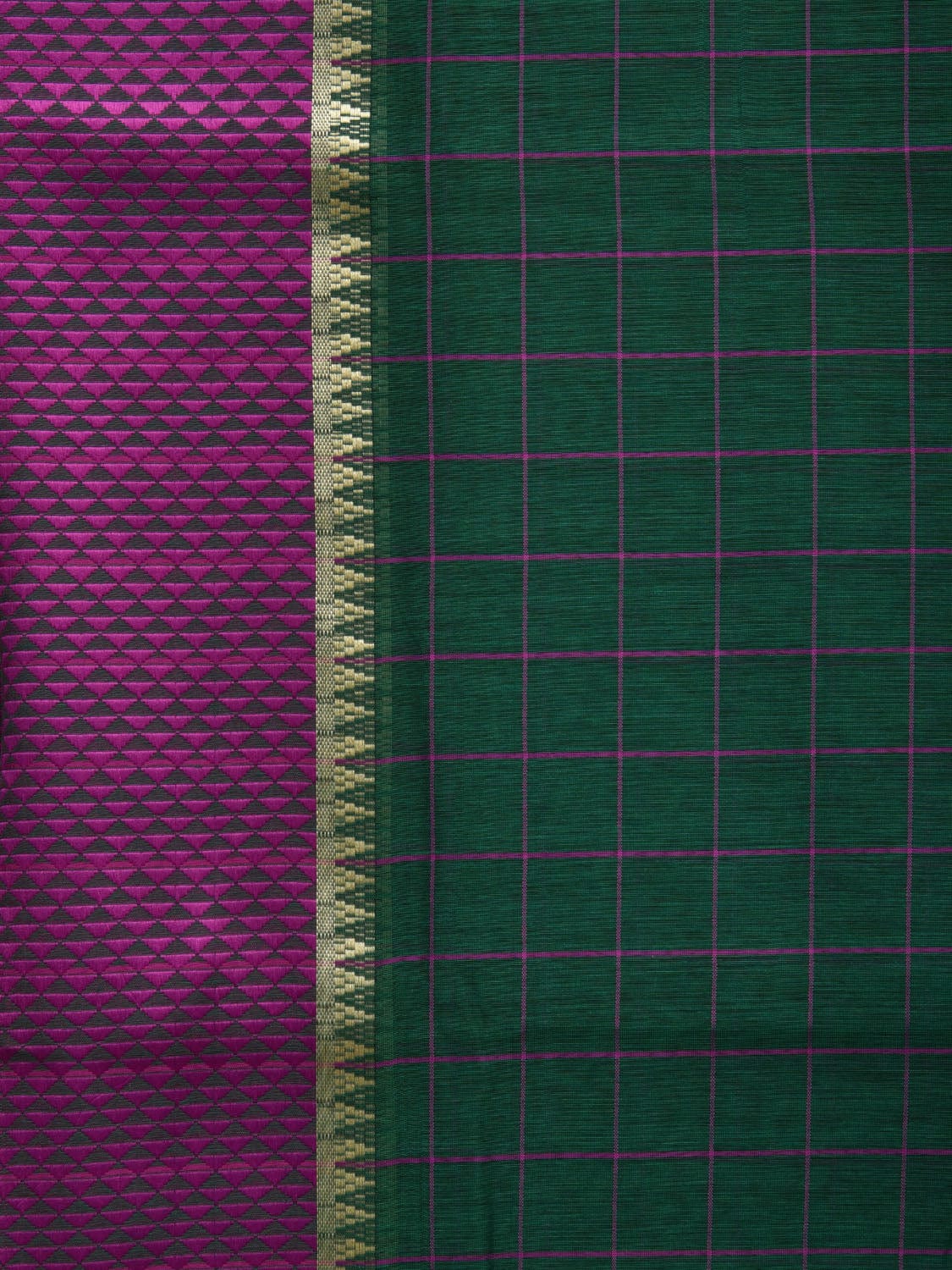 Dark Green Bamboo Cotton Saree with Checks Design No Blouse o0355