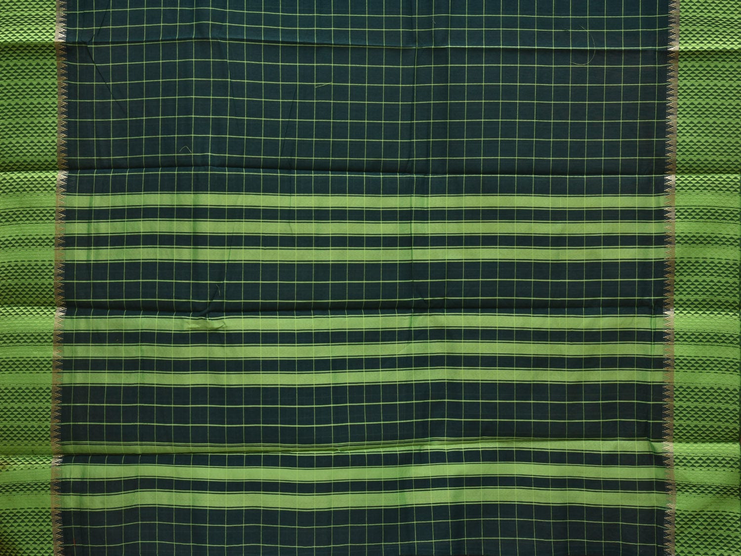 Dark Green Bamboo Cotton Saree with Checks Design No Blouse o0367