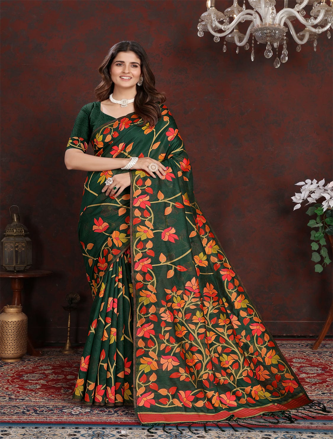 Dark Green Dhakai Jamdani Cotton Viscose Saree with Floral Border and Pallu Design dj0103