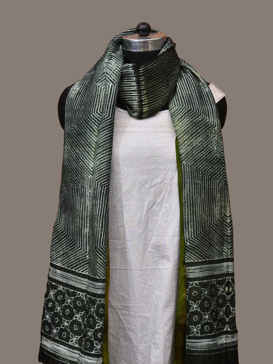 Dark Green Shibori Kanchipuram Silk Handloom Dupatta with Hexagon Design ds3160