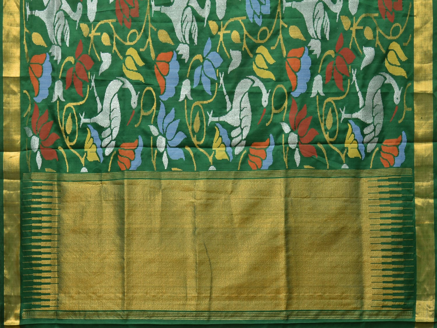 Dark Green Uppada Silk Handloom Saree with All Over Lotus and Birds Design u2185