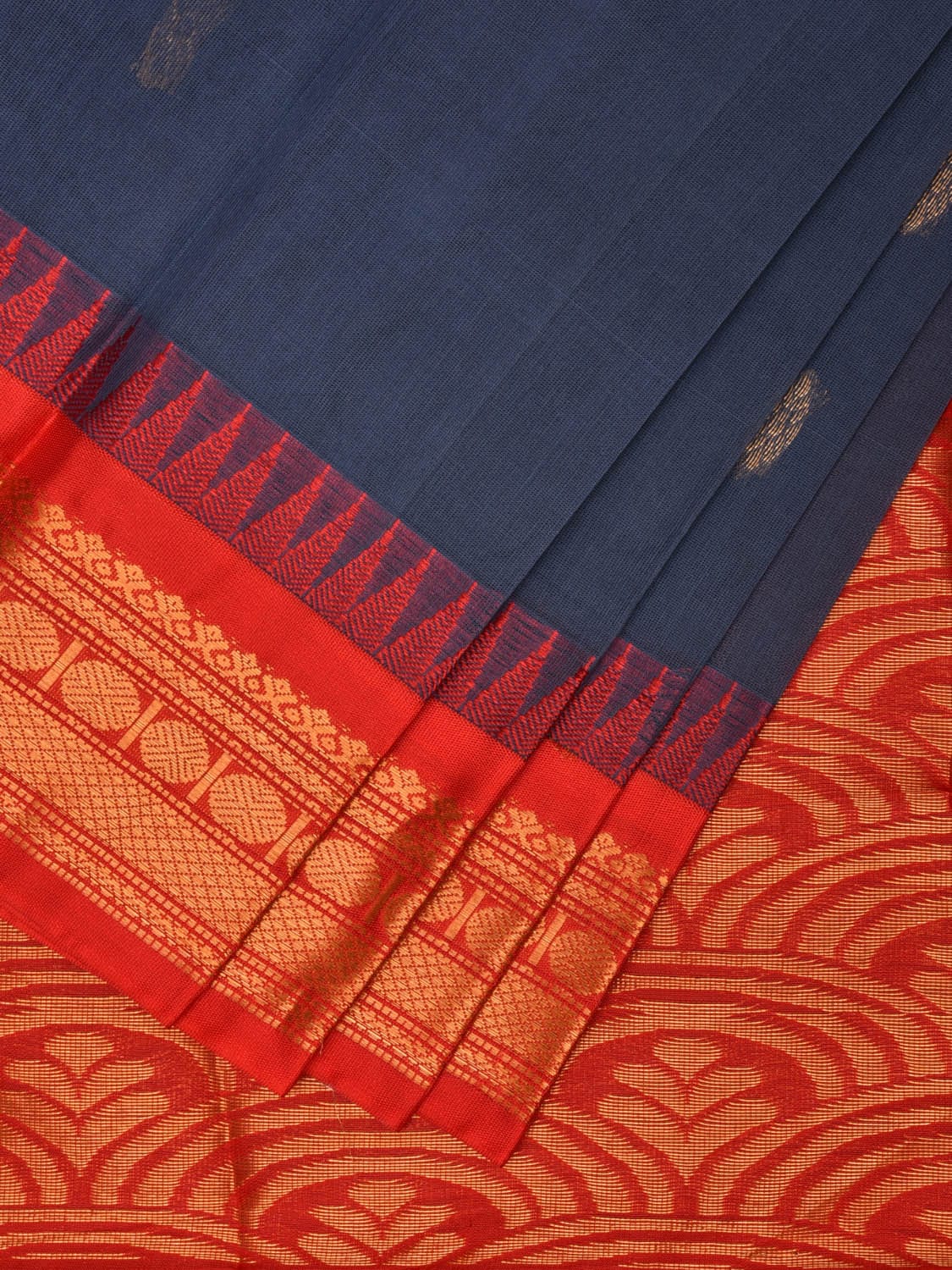 Dark Grey and Red Gadwal Cotton Saree with Pallu and Border Design No Blouse g0418