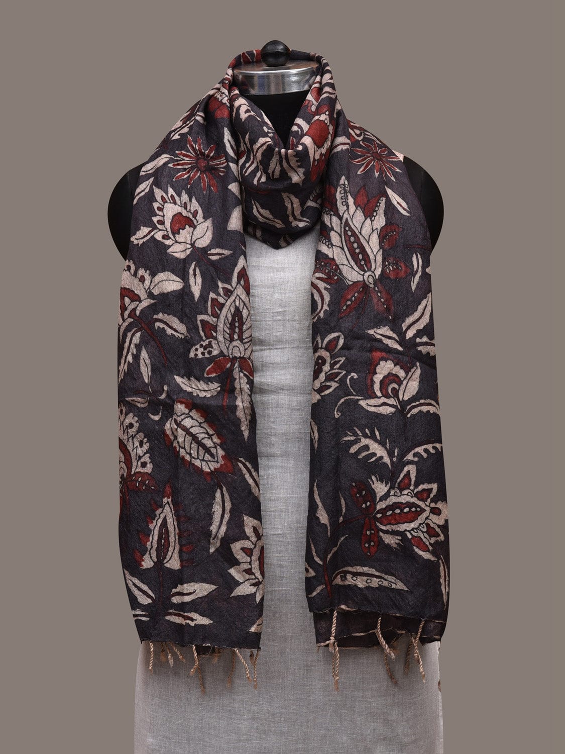 Dark Grey Kalamkari Hand Painted Tussar Handloom Dupatta with Floral Design ds2864