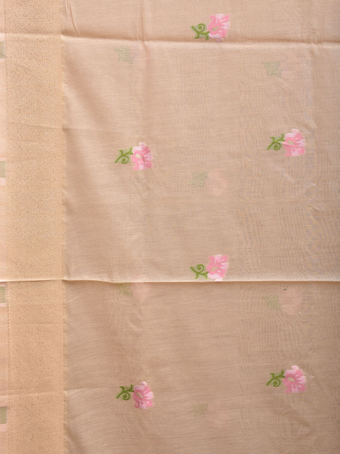 Cream Dhakai Jamdani Cotton Viscose Saree with Body Buta and Floral Pallu Design dj0022