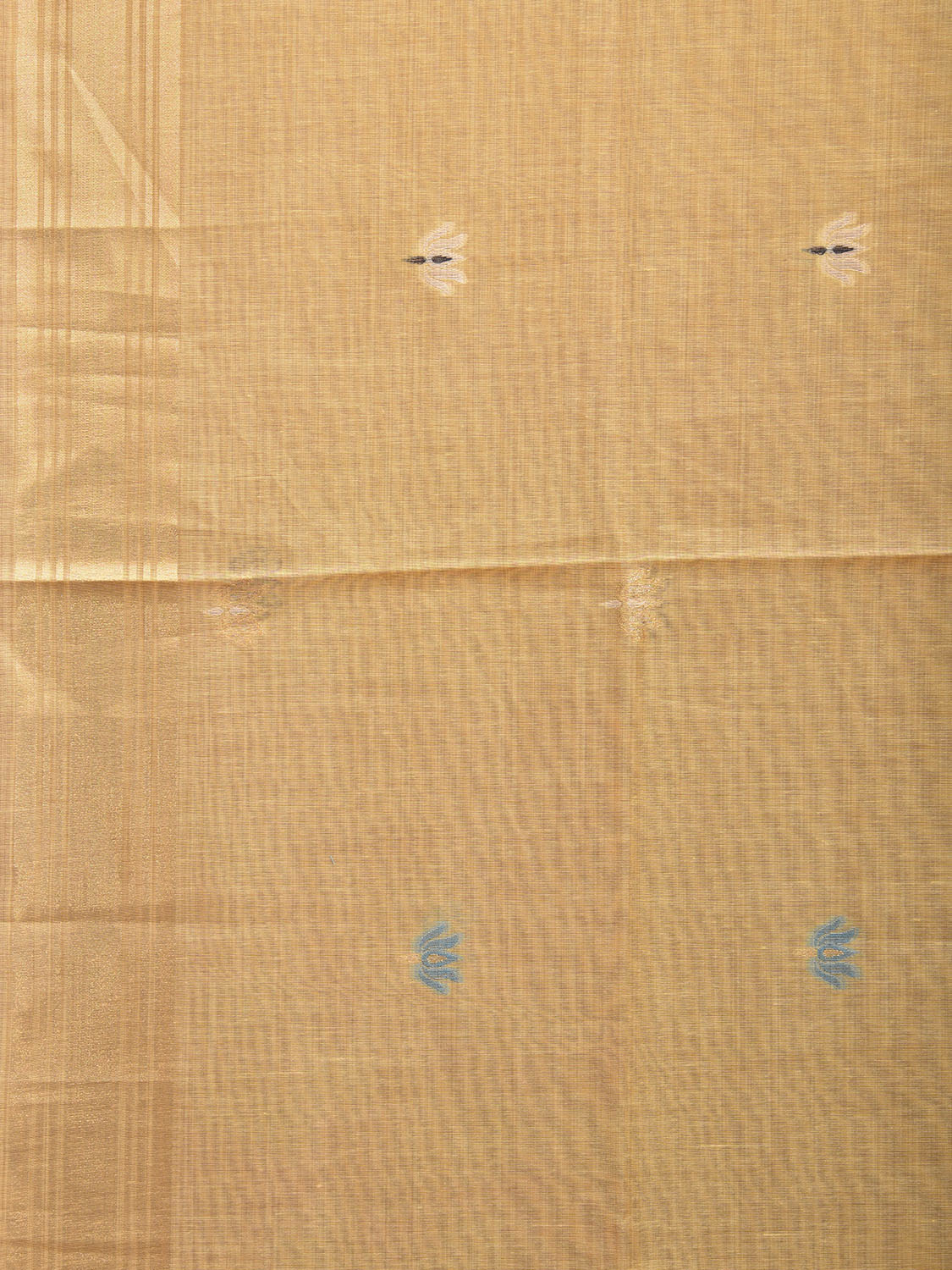 Light Yellow and Red Dhakai Jamdani Cotton Viscose Saree with Floral and Cows Pallu Design dj0025