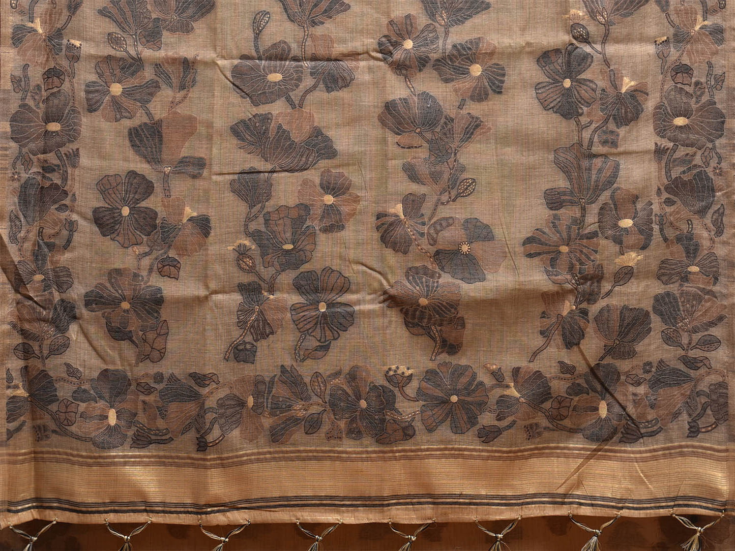 Cream Dhakai Jamdani Cotton Viscose Saree with Floral Border and Pallu Design dj0046