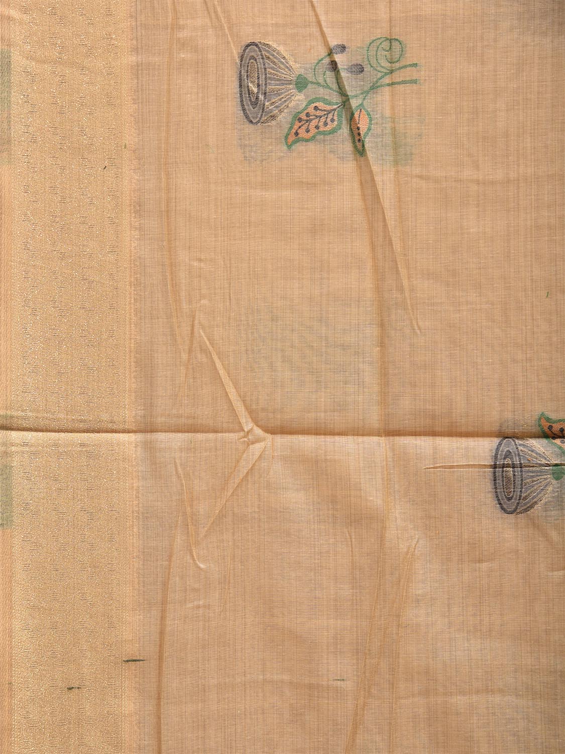 Cream Dhakai Jamdani Cotton Viscose Saree with Body Buta and Floral Pallu Design dj0047