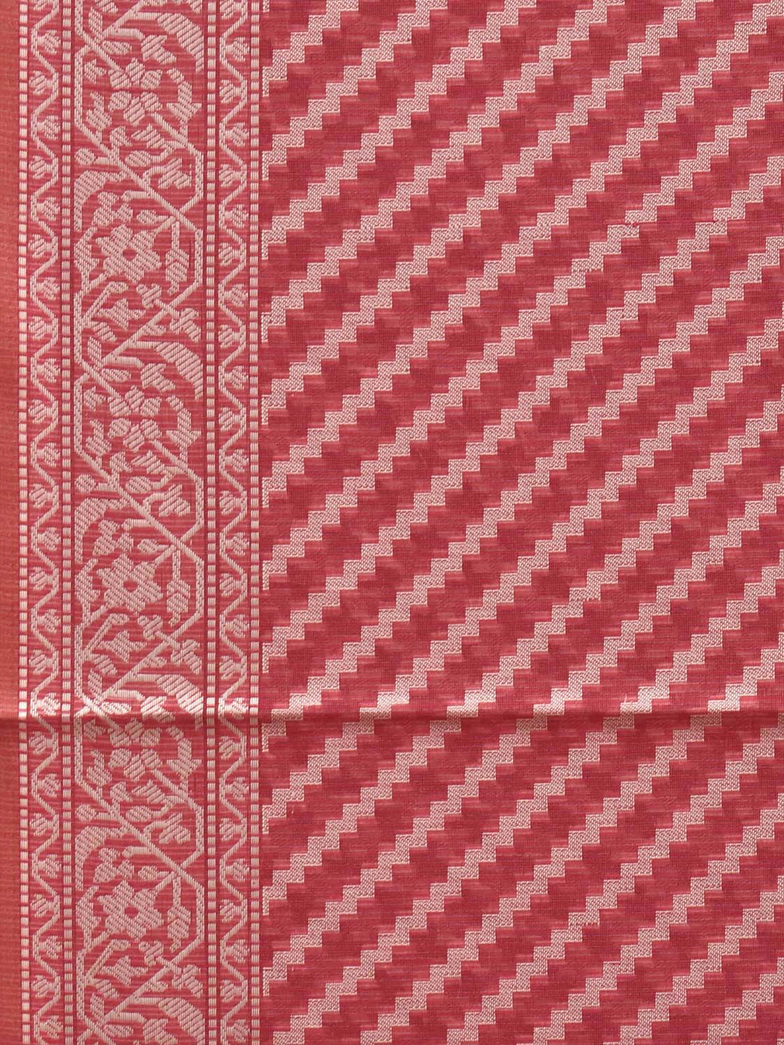 Pink Dhakai Jamdani Cotton Viscose Saree with Diagonal and Pallu Design dj0133