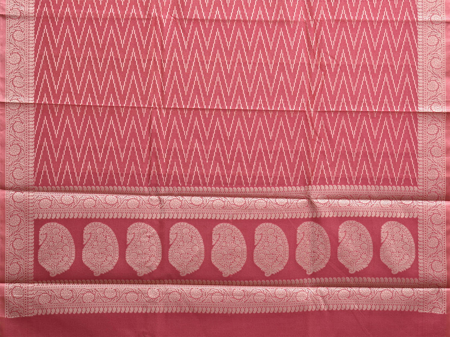 Light Red Dhakai Jamdani Cotton Viscose Saree with Zig-Zag and Mango Pallu Design dj0139