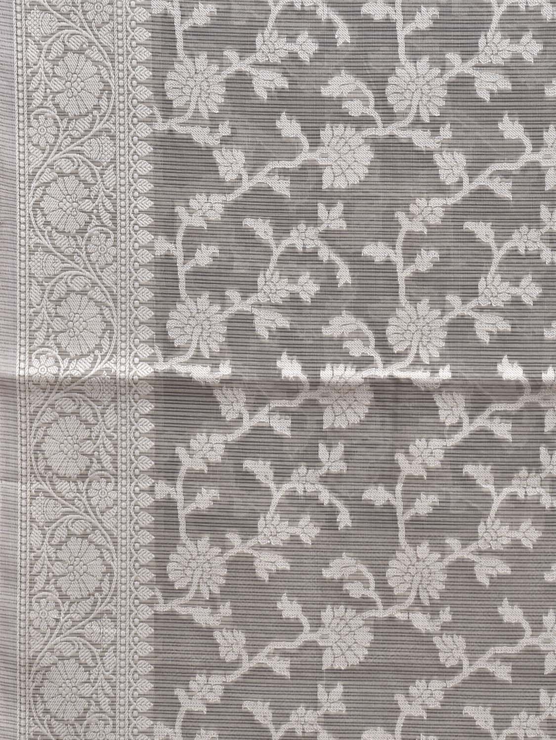 Grey Dhakai Jamdani Cotton Viscose Saree with Floral Body and Pallu Design dj0143