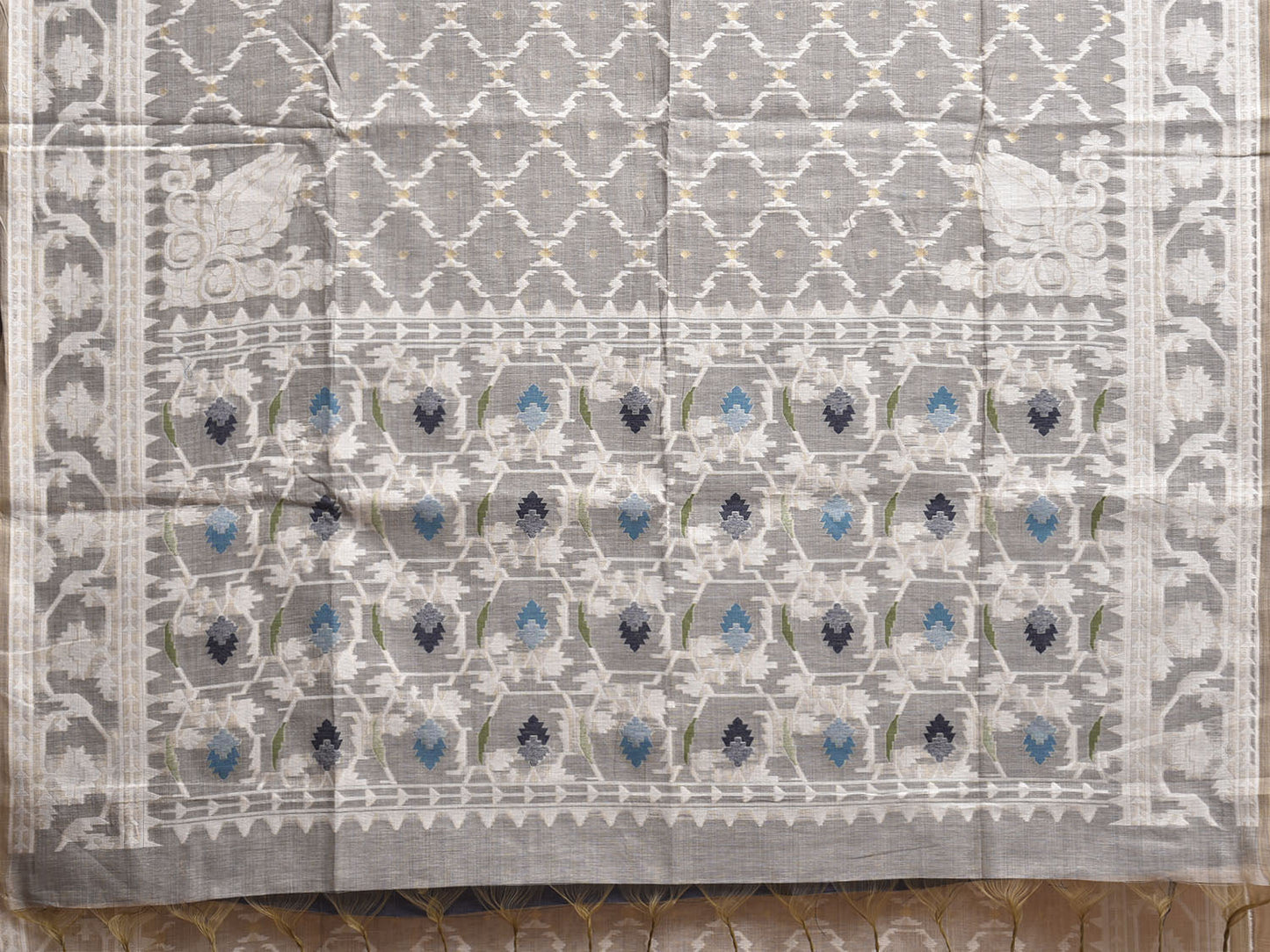 Beige Dhakai Jamdani Cotton Viscose Saree with Grill Body and Pallu Design dj0148