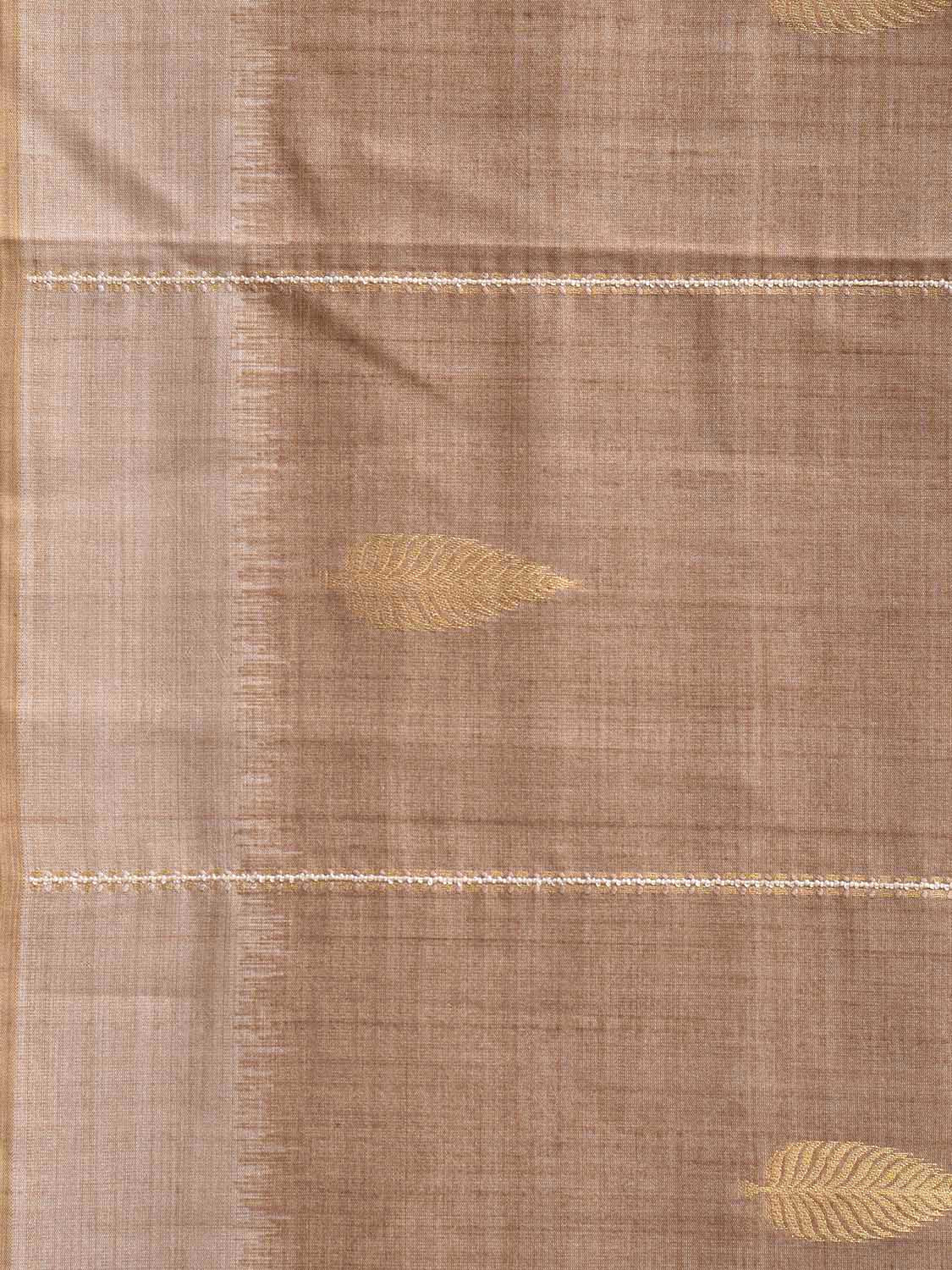 Fawn Dhakai Jamdani Cotton Viscose Saree with Buta and Painting Pallu Design dj0155