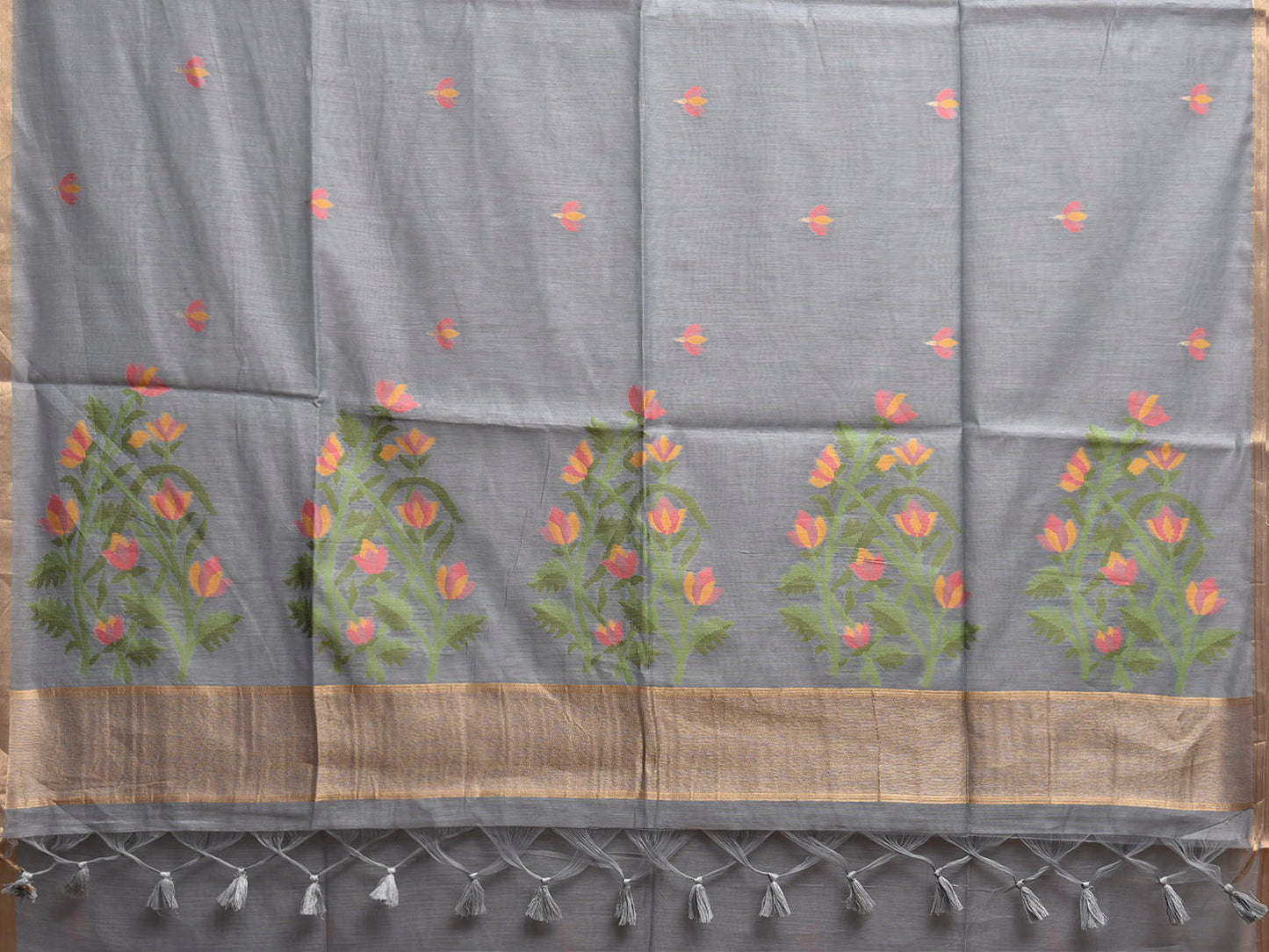 Grey Dhakai Jamdani Cotton Viscose Saree with Floral Pallu Design dj0159