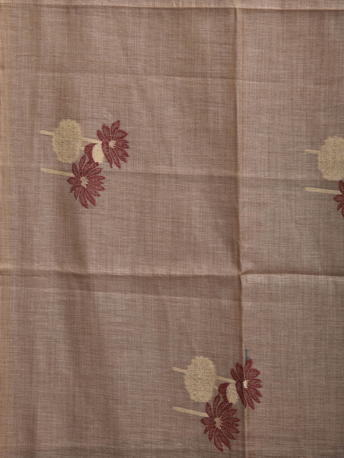 Khaki Dhakai Jamdani Cotton Viscose Saree with Lotus Buta and Pallu Design dj0171