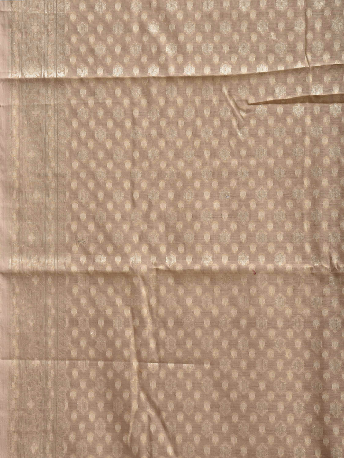 Cream Dhakai Jamdani Cotton Viscose Saree with Body Buta and Pallu Design dj0179