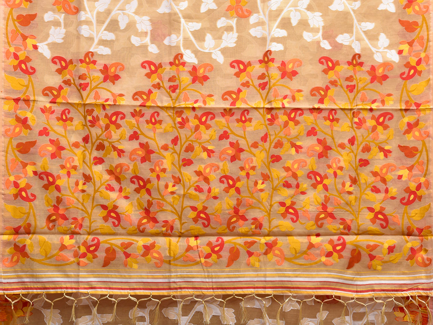 Cream Dhakai Jamdani Cotton Viscose Saree with All Over Floral Design dj0192