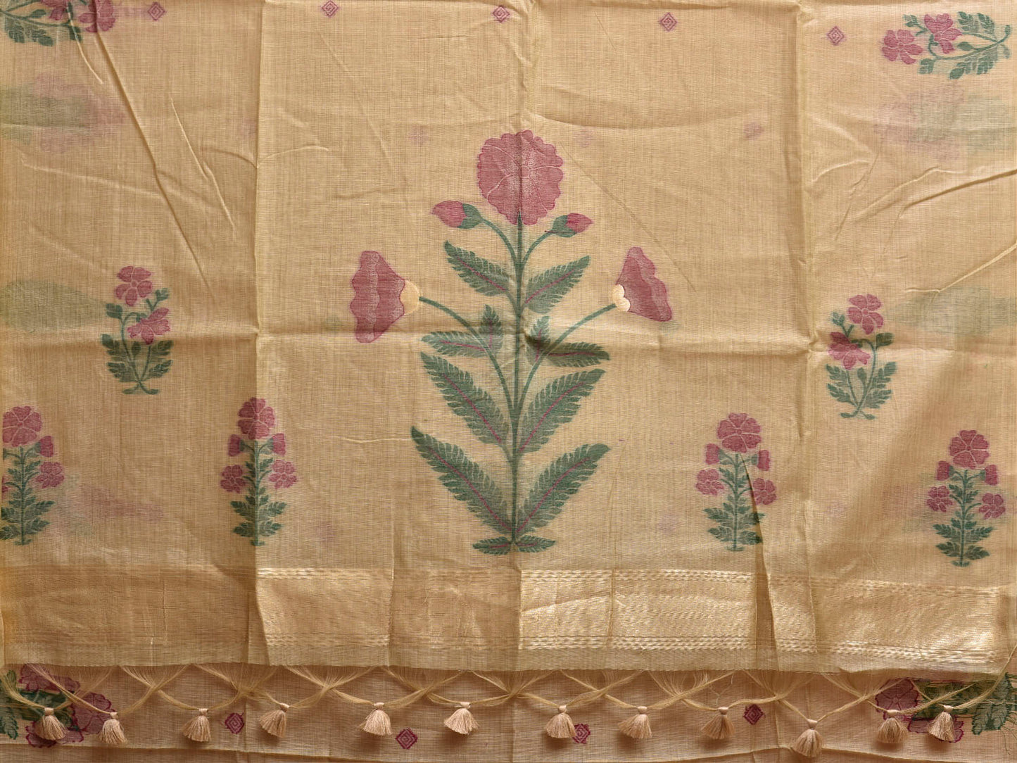 Cream Dhakai Jamdani Cotton Viscose Saree with Floral Border and Pallu Design dj0212